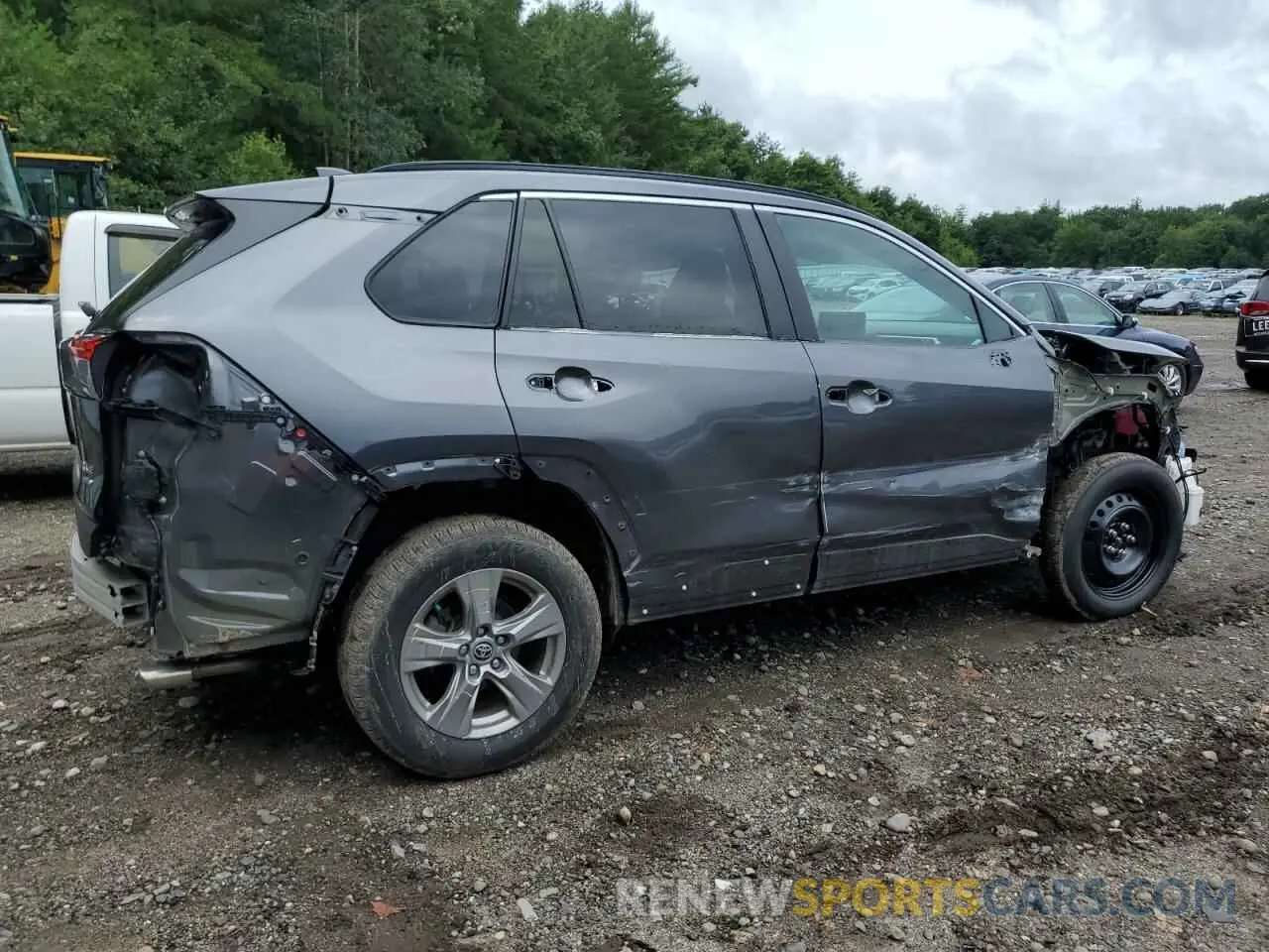 3 Photograph of a damaged car 2T3P1RFV8NC298630 TOYOTA RAV4 2022