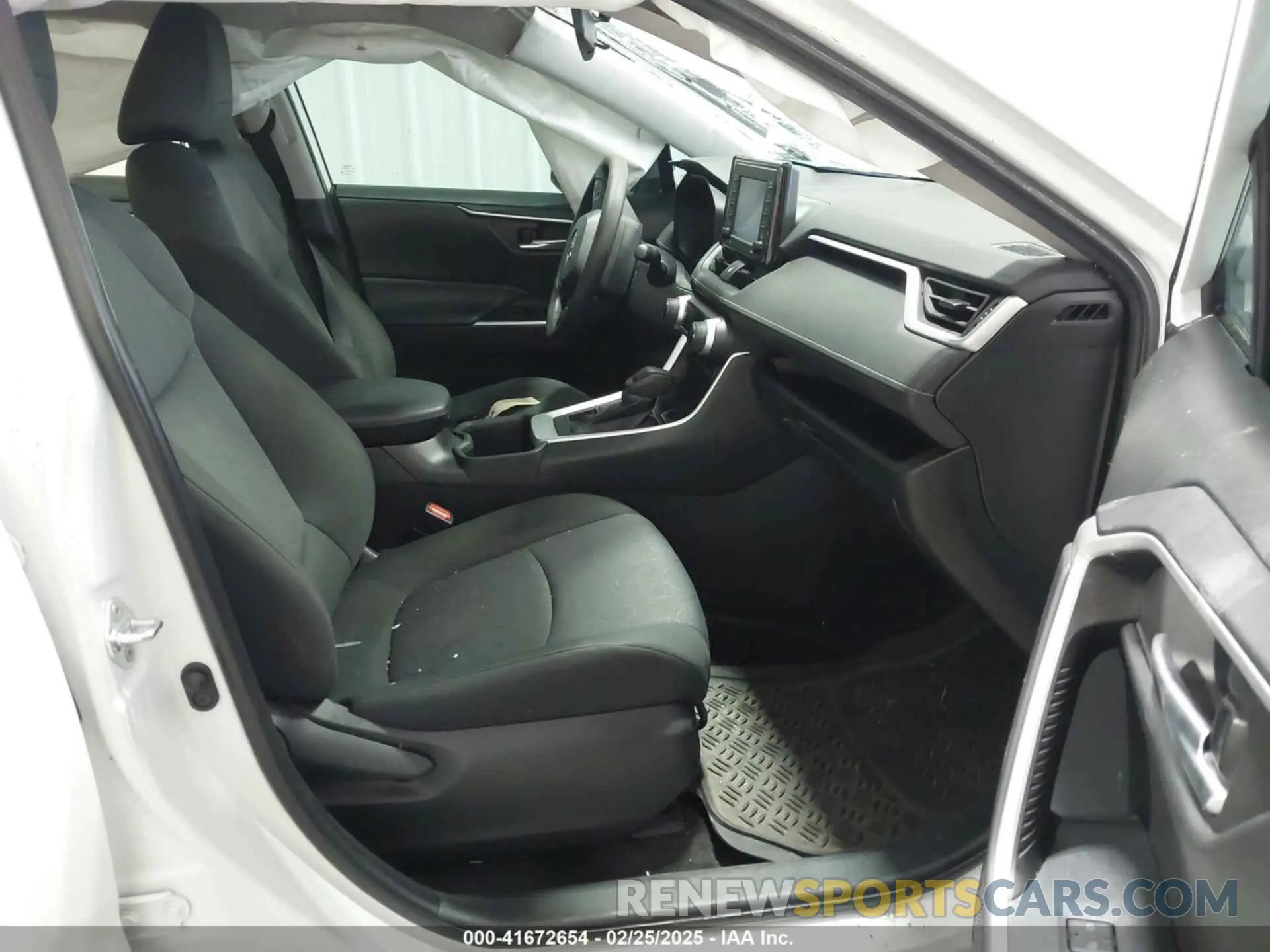 5 Фотография поврежденного автомобиля 2T3P1RFV8NW286279 TOYOTA RAV4 2022