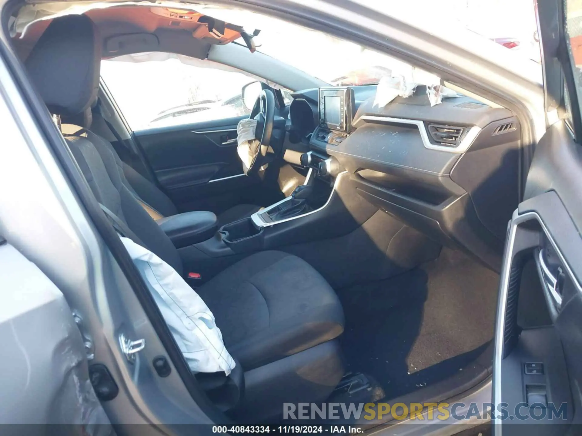 5 Фотография поврежденного автомобиля 2T3P1RFV8NW286539 TOYOTA RAV4 2022