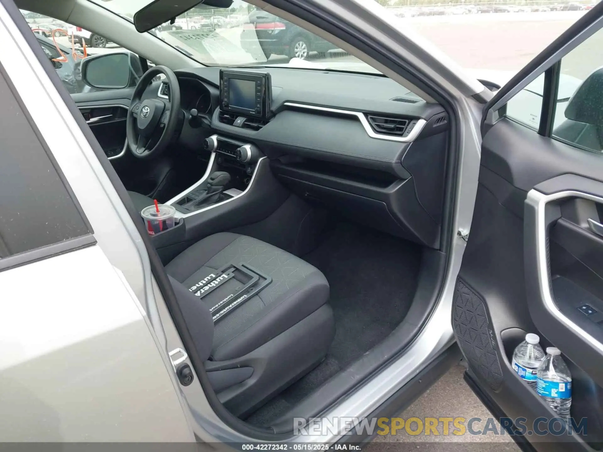 5 Фотография поврежденного автомобиля 2T3P1RFV8NW299856 TOYOTA RAV4 2022