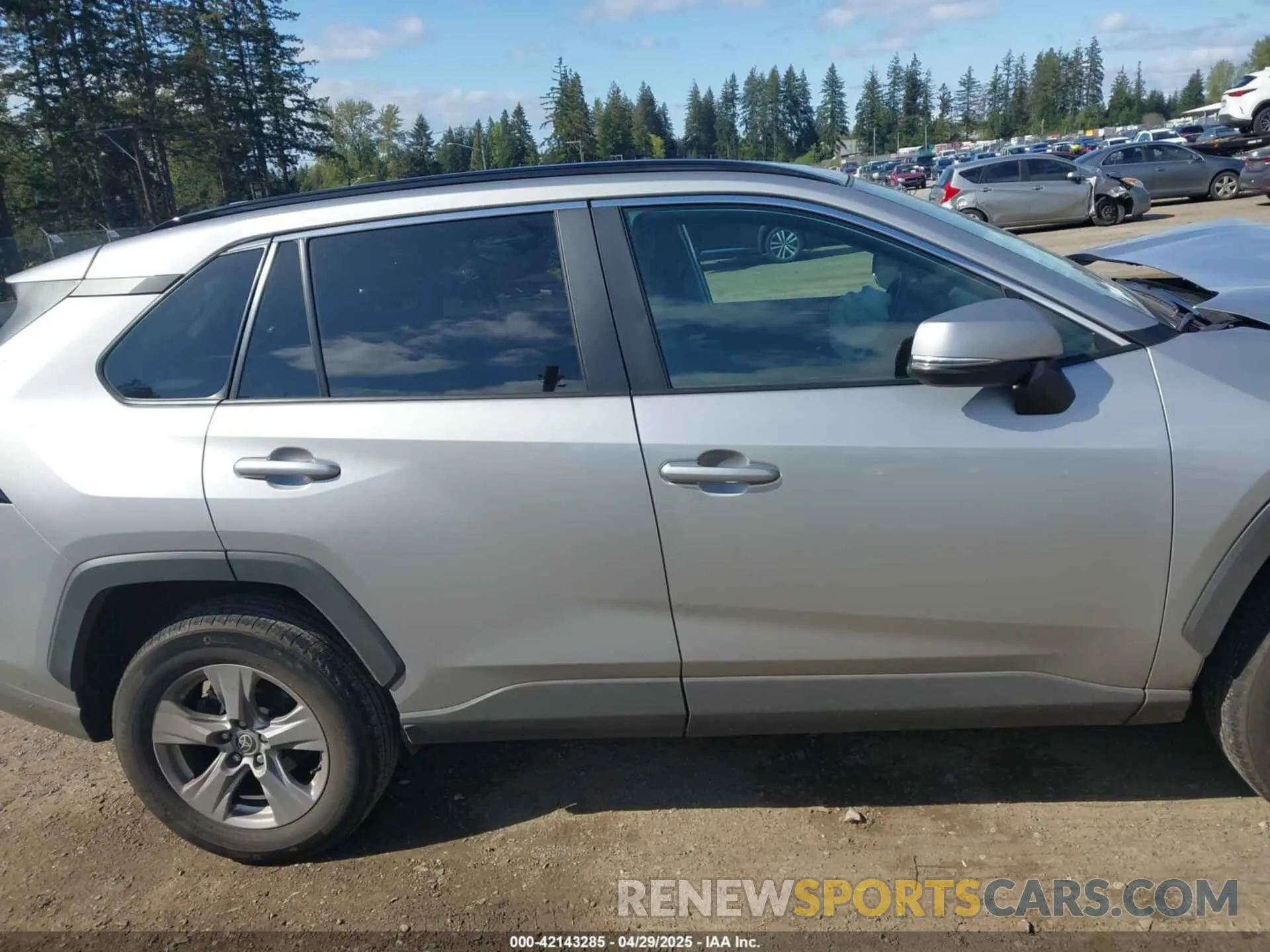 13 Фотография поврежденного автомобиля 2T3P1RFV8NW307664 TOYOTA RAV4 2022