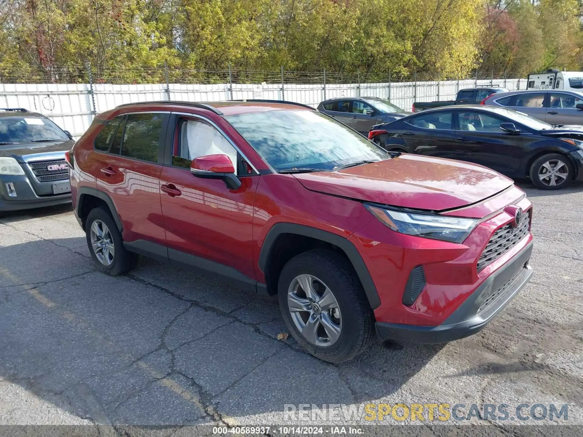 1 Photograph of a damaged car 2T3P1RFV9NW252612 TOYOTA RAV4 2022