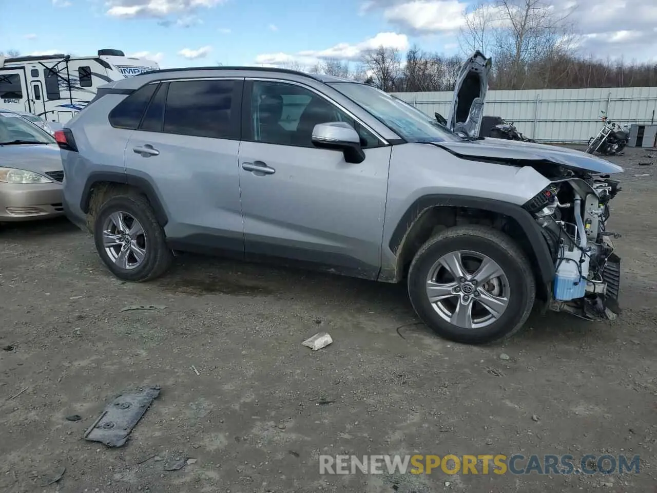 4 Photograph of a damaged car 2T3P1RFV9NW273542 TOYOTA RAV4 2022