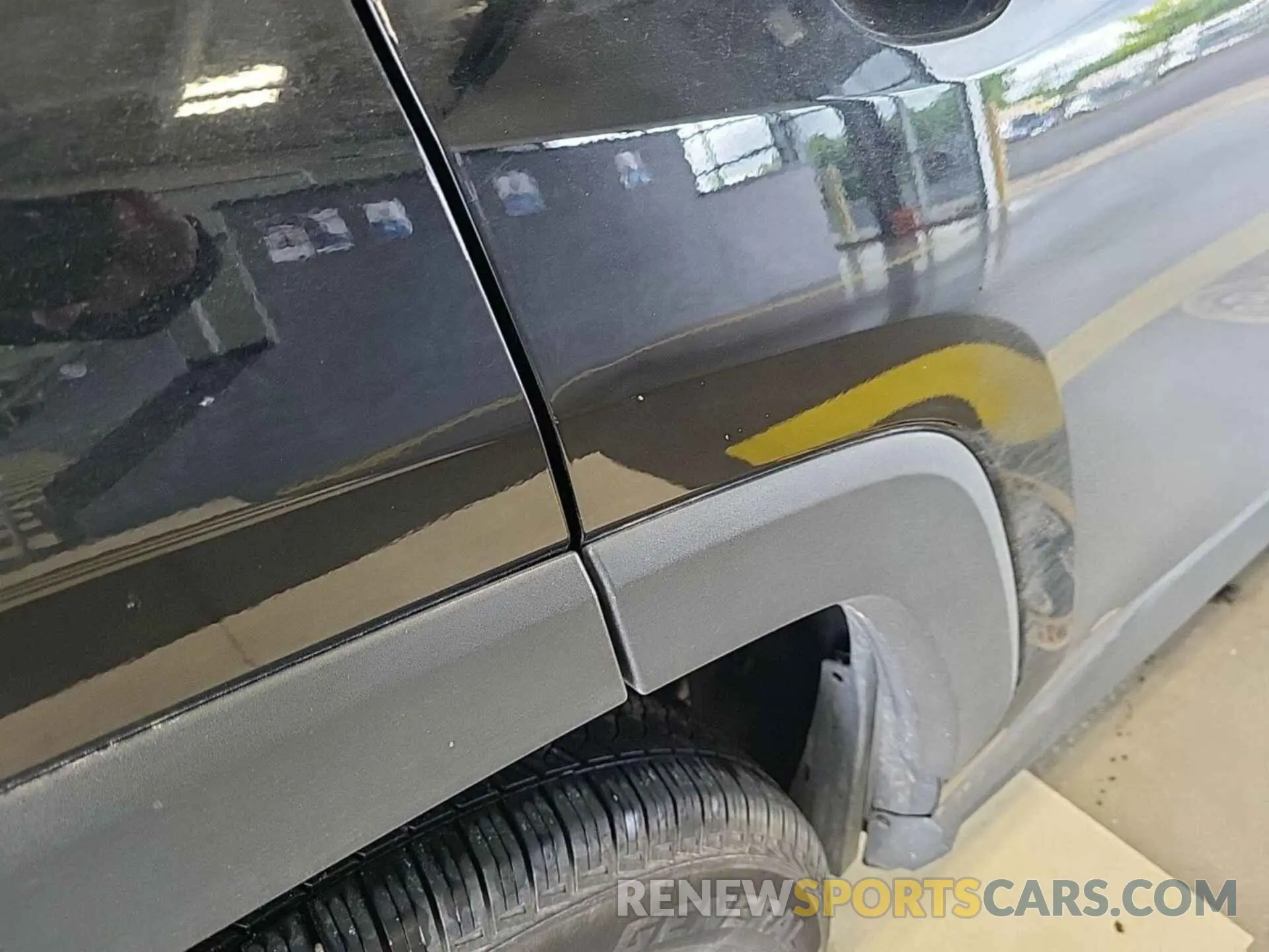 1 Photograph of a damaged car 2T3P1RFVXNC282560 TOYOTA RAV4 2022