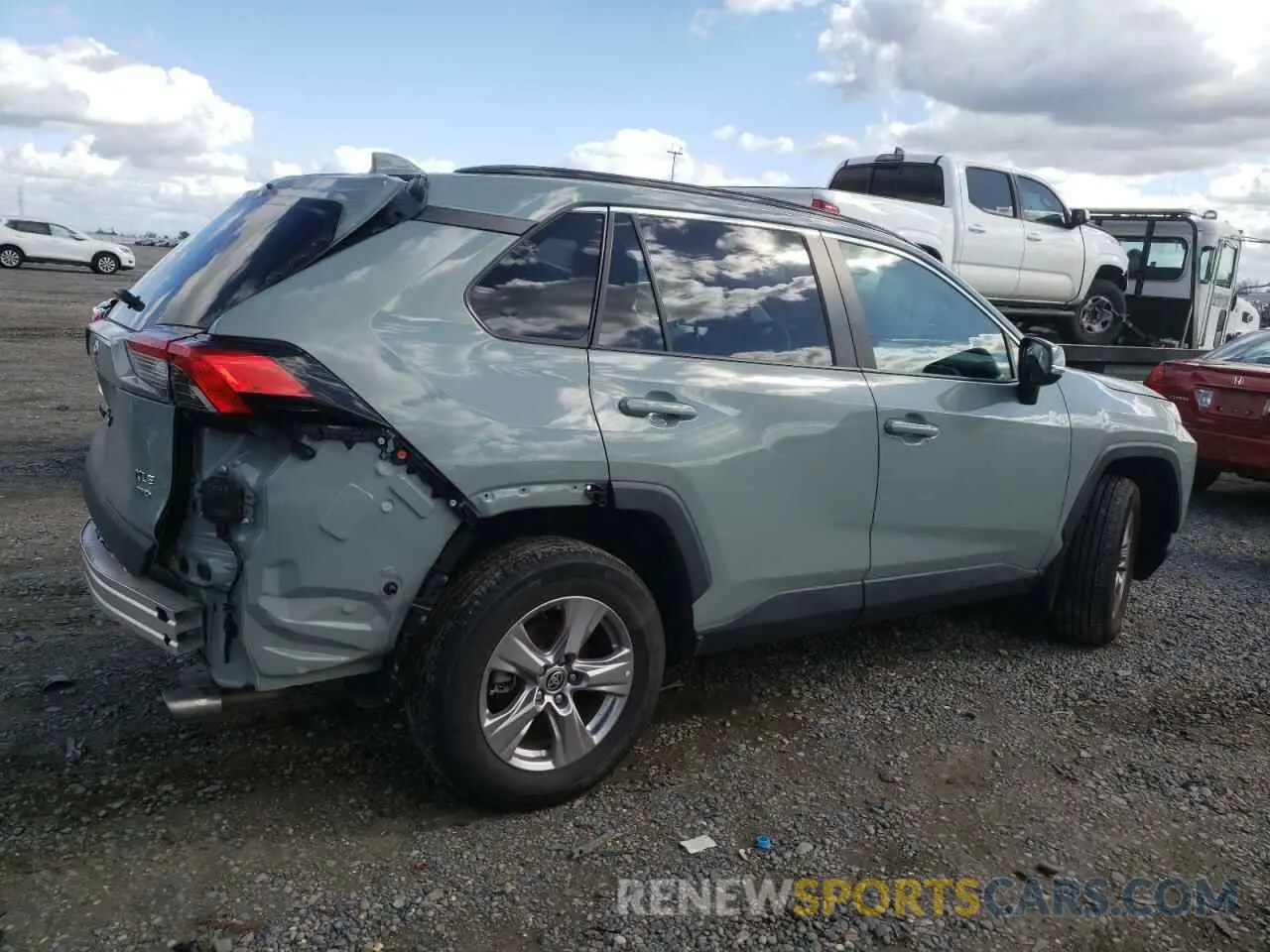 3 Photograph of a damaged car 2T3P1RFVXNW259942 TOYOTA RAV4 2022