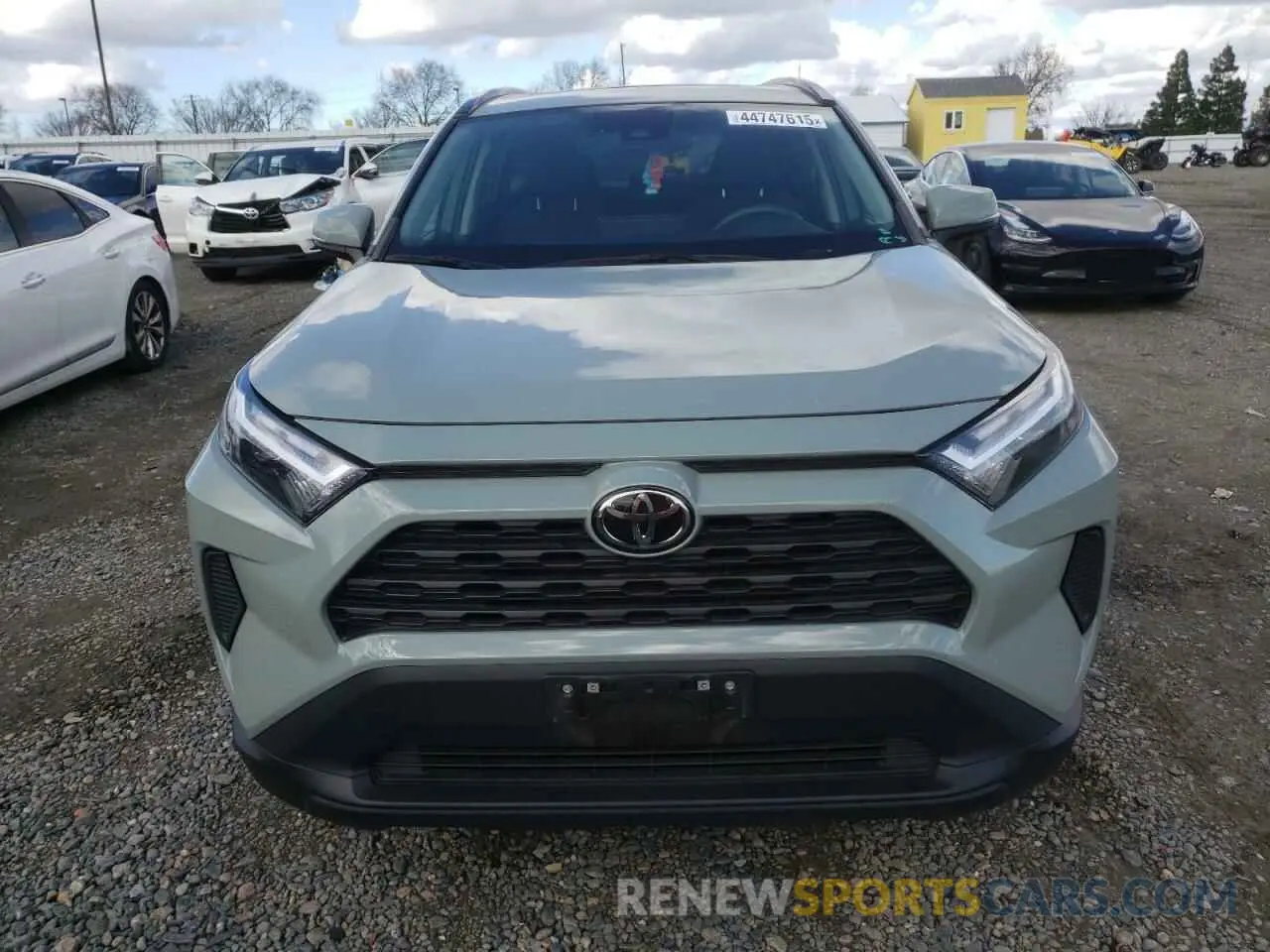 5 Photograph of a damaged car 2T3P1RFVXNW259942 TOYOTA RAV4 2022