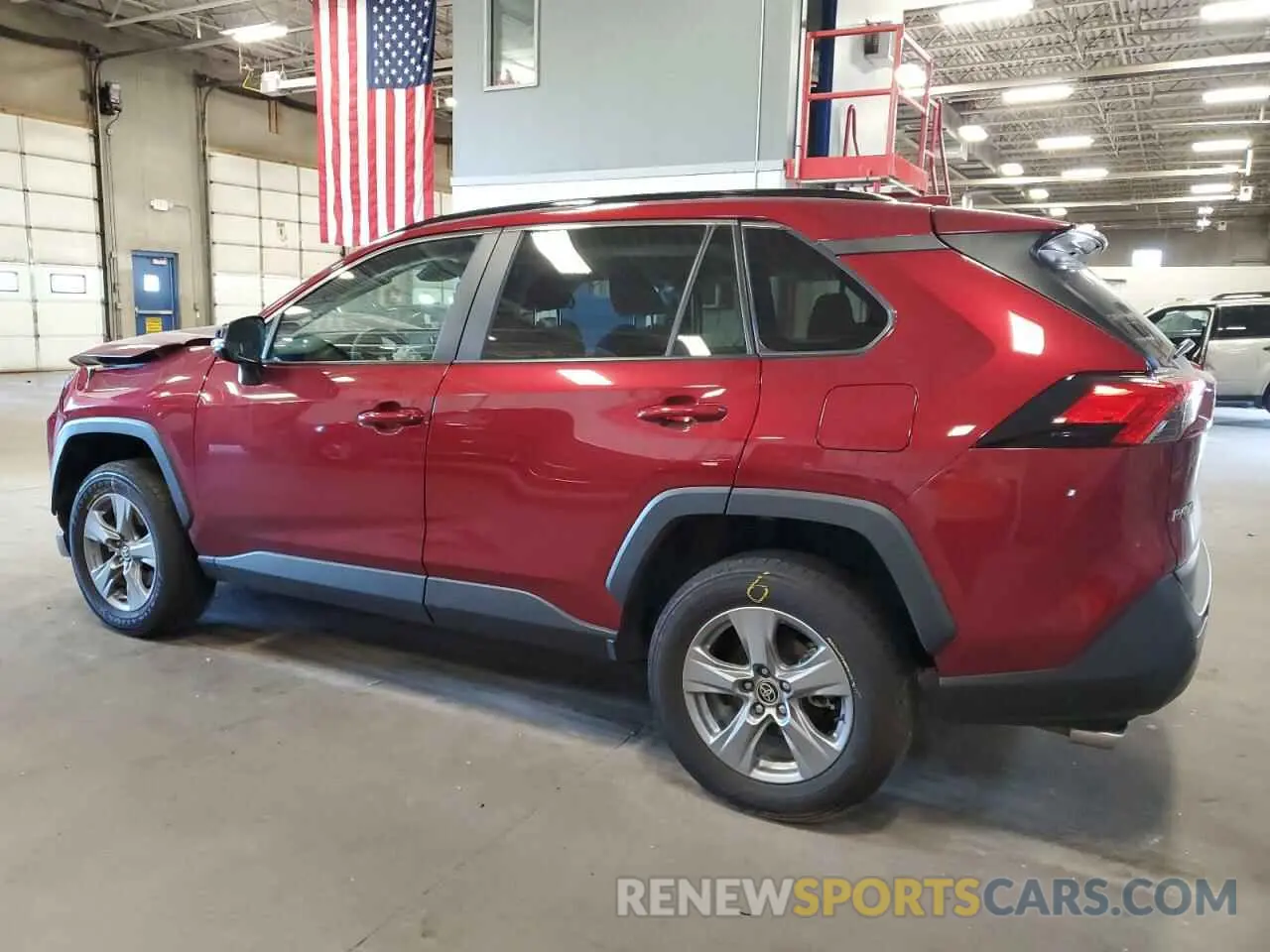 2 Photograph of a damaged car 2T3P1RFVXNW281133 TOYOTA RAV4 2022