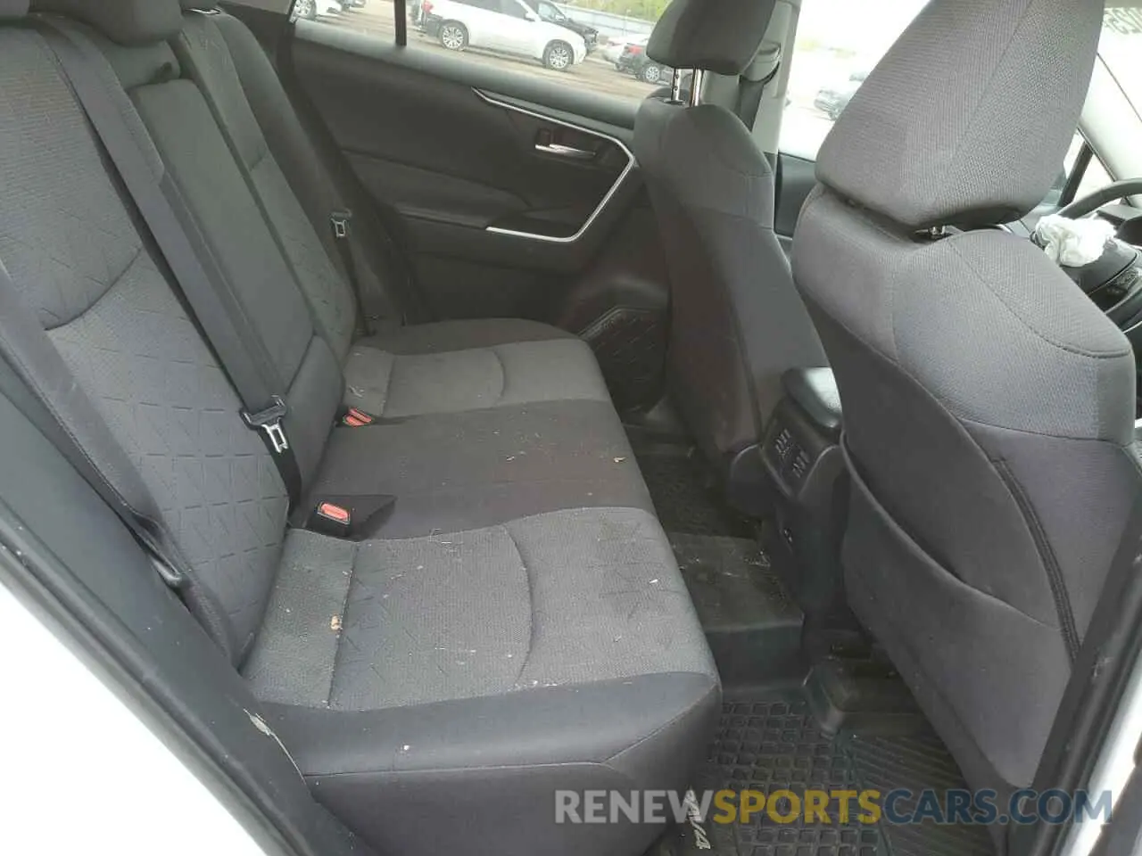 11 Photograph of a damaged car 2T3R1RFVXNW308873 TOYOTA RAV4 2022
