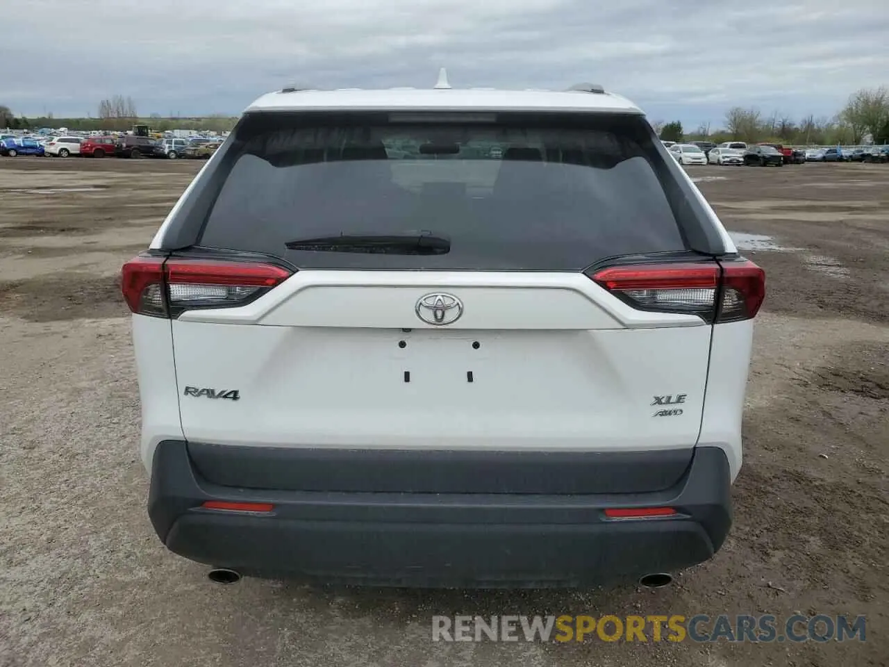 6 Photograph of a damaged car 2T3R1RFVXNW308873 TOYOTA RAV4 2022
