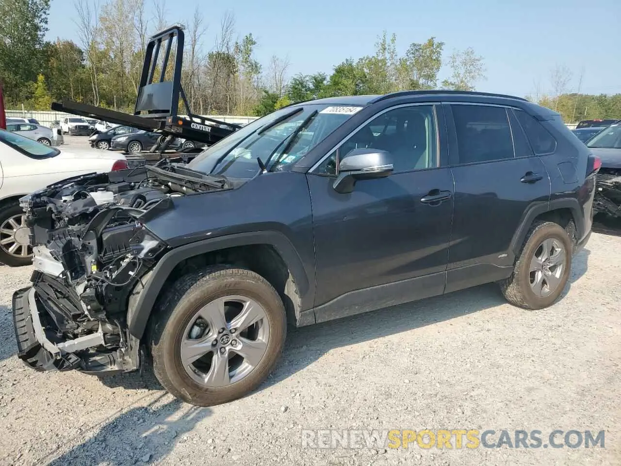 1 Photograph of a damaged car 2T3RWRFV4NW133389 TOYOTA RAV4 2022