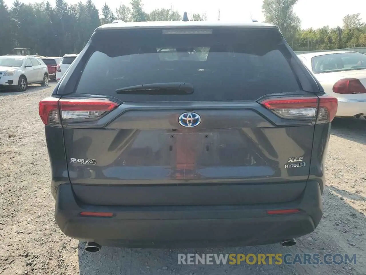6 Photograph of a damaged car 2T3RWRFV4NW133389 TOYOTA RAV4 2022