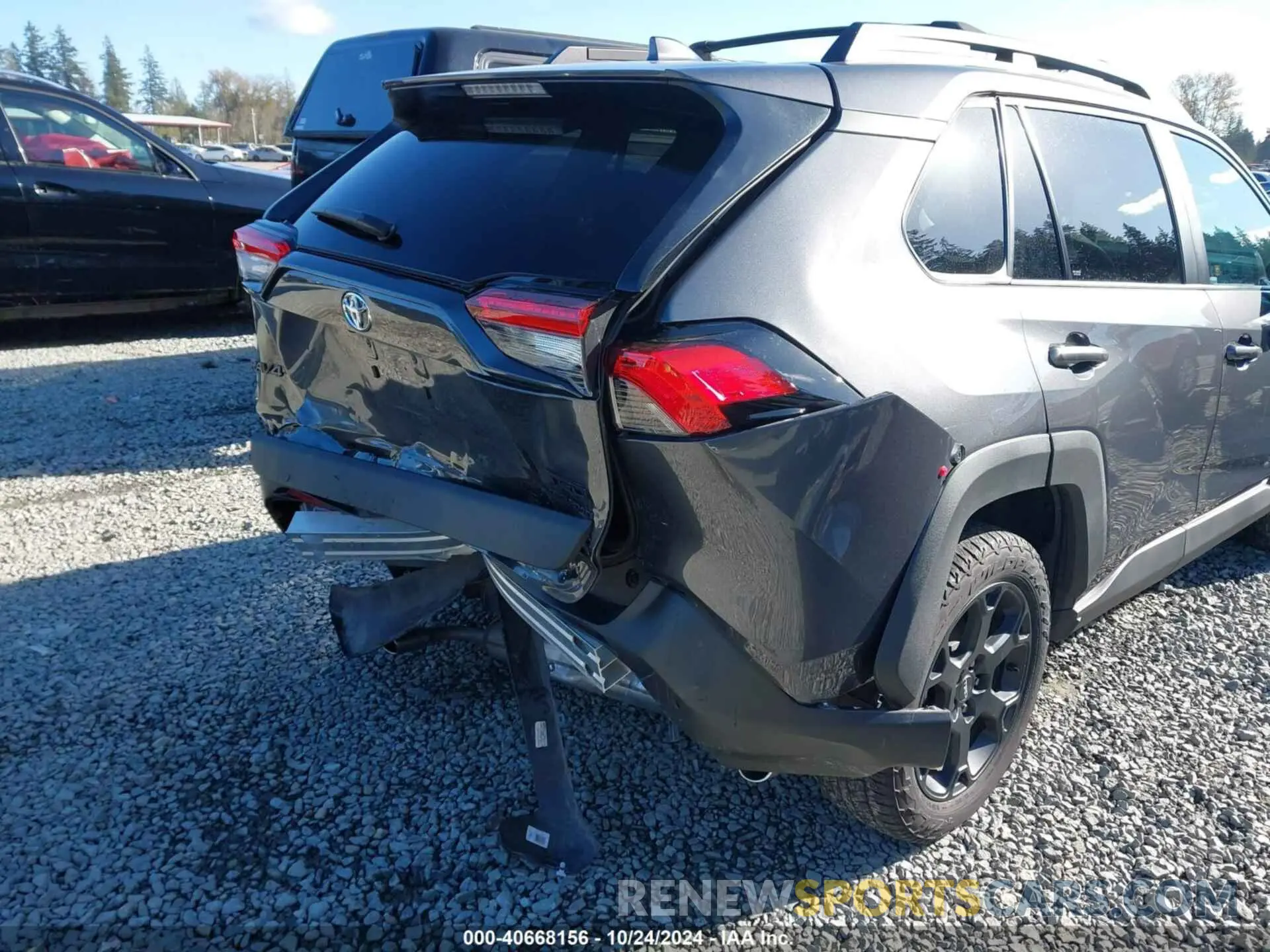 6 Photograph of a damaged car 2T3S1RFV7NW319718 TOYOTA RAV4 2022