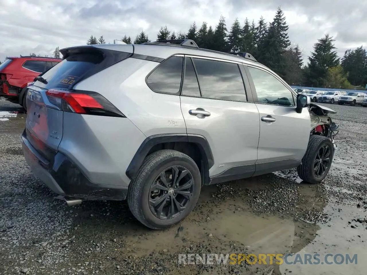 3 Photograph of a damaged car 2T3T6RFV4NW031435 TOYOTA RAV4 2022