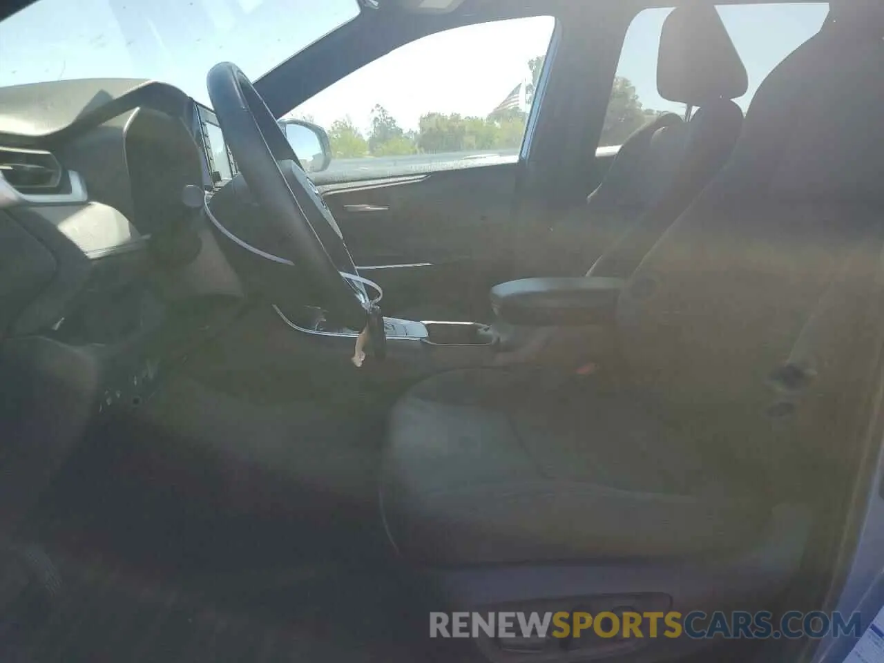 7 Фотография поврежденного автомобиля 2T3T6RFV7NW033020 TOYOTA RAV4 2022