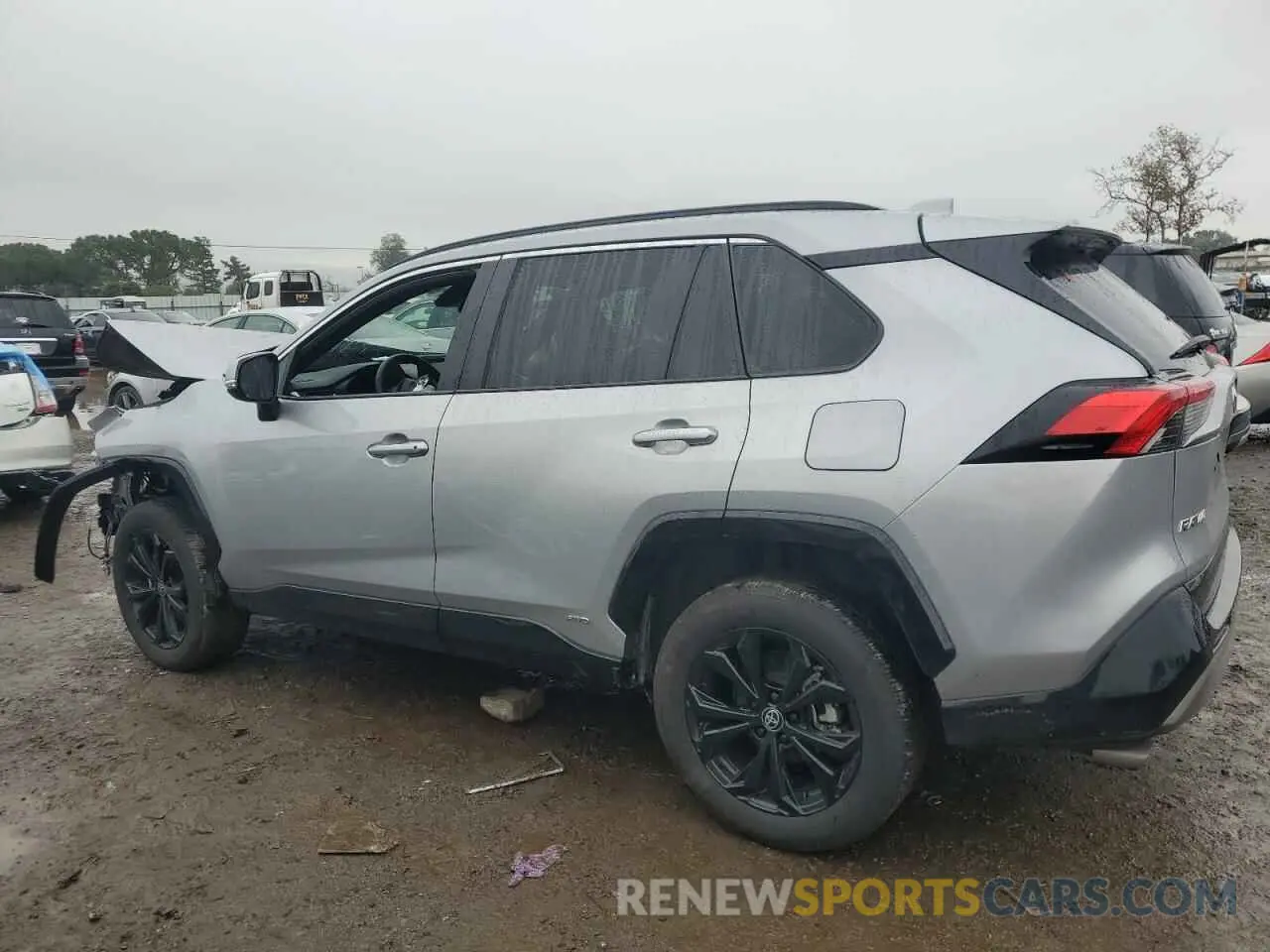 2 Photograph of a damaged car 2T3T6RFV8NW031762 TOYOTA RAV4 2022