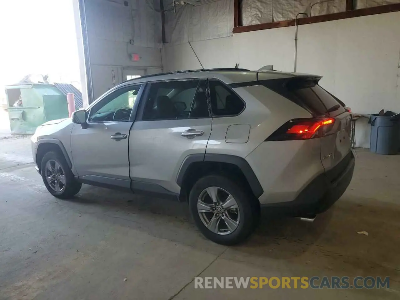 2 Фотография поврежденного автомобиля 2T3W1RFV0NW190660 TOYOTA RAV4 2022