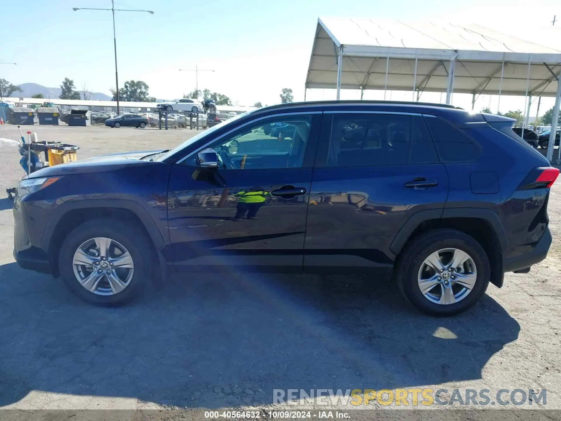 14 Фотография поврежденного автомобиля 2T3W1RFV0NW220305 TOYOTA RAV4 2022