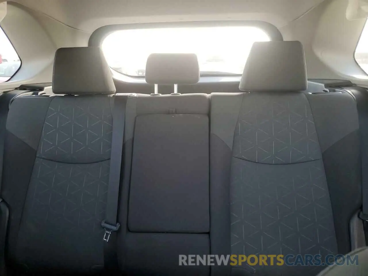 10 Фотография поврежденного автомобиля 2T3W1RFV1NW188576 TOYOTA RAV4 2022