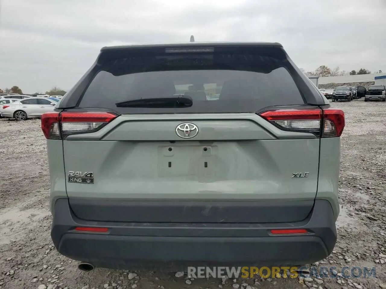 6 Photograph of a damaged car 2T3W1RFV1NW236111 TOYOTA RAV4 2022