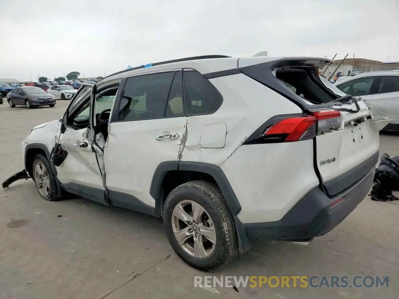 2 Photograph of a damaged car 2T3W1RFV2NC209825 TOYOTA RAV4 2022