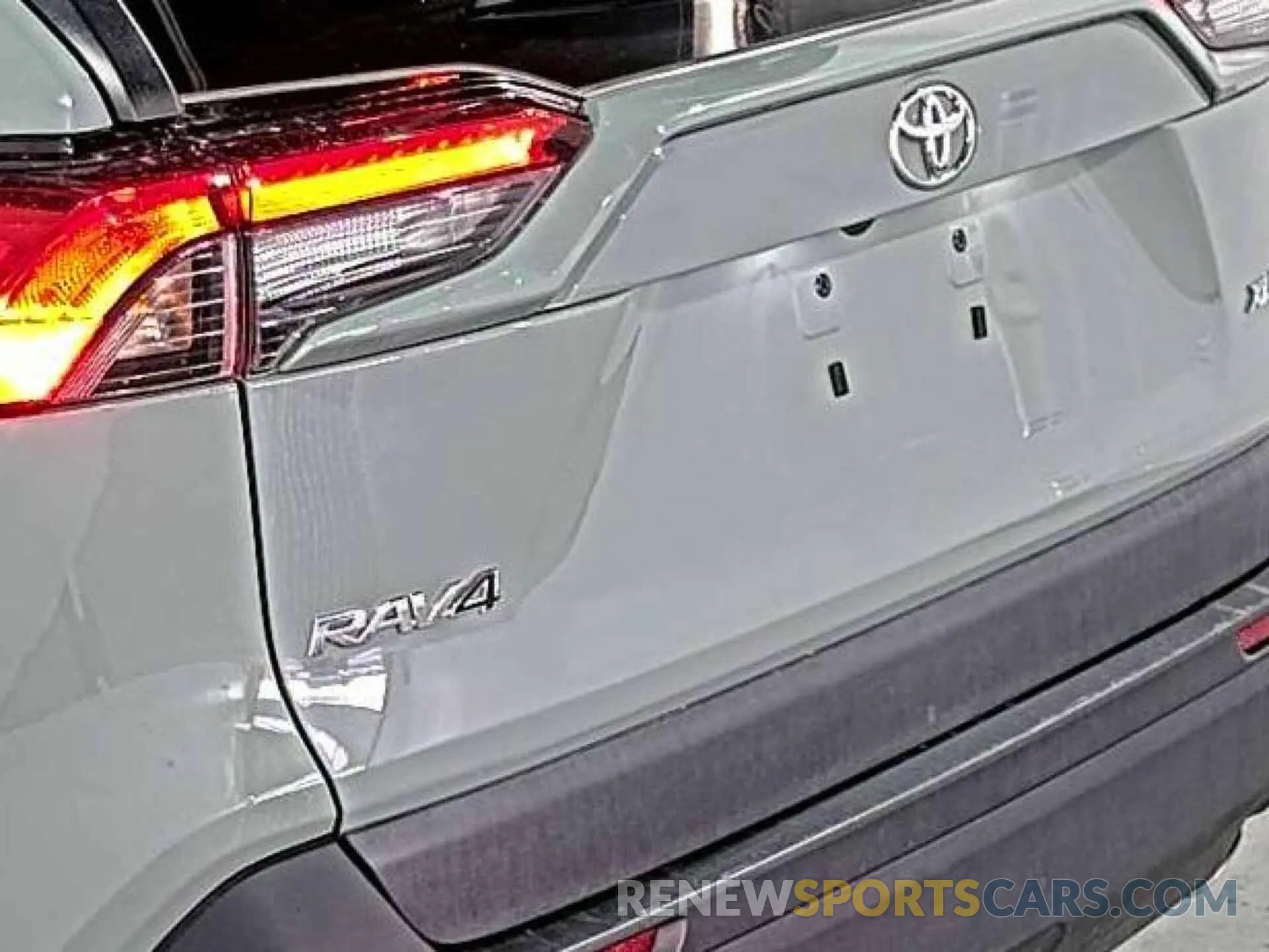 7 Фотография поврежденного автомобиля 2T3W1RFV2NW206826 TOYOTA RAV4 2022