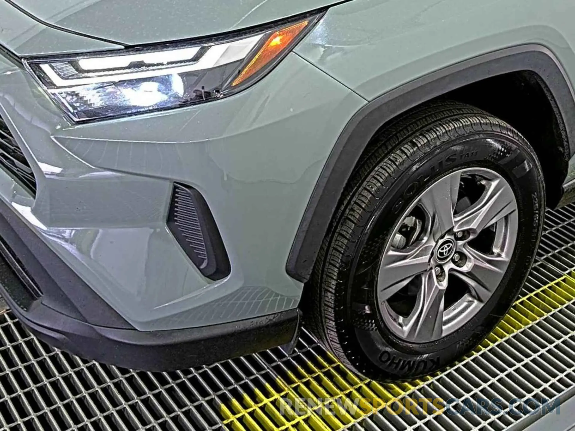 9 Фотография поврежденного автомобиля 2T3W1RFV2NW206826 TOYOTA RAV4 2022