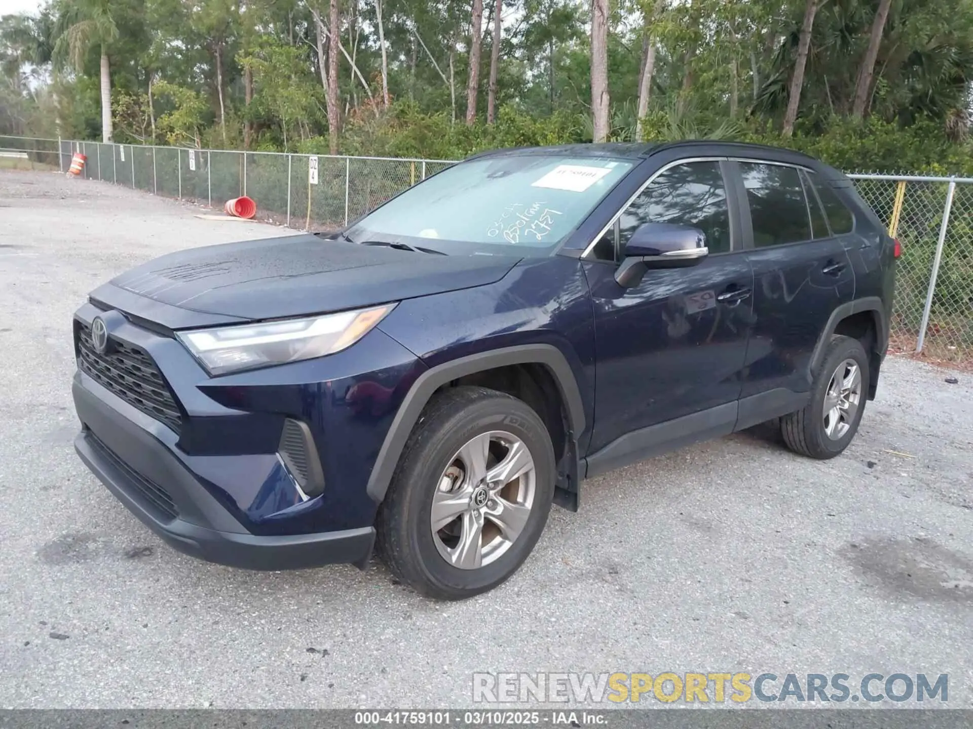 2 Фотография поврежденного автомобиля 2T3W1RFV2NW227451 TOYOTA RAV4 2022