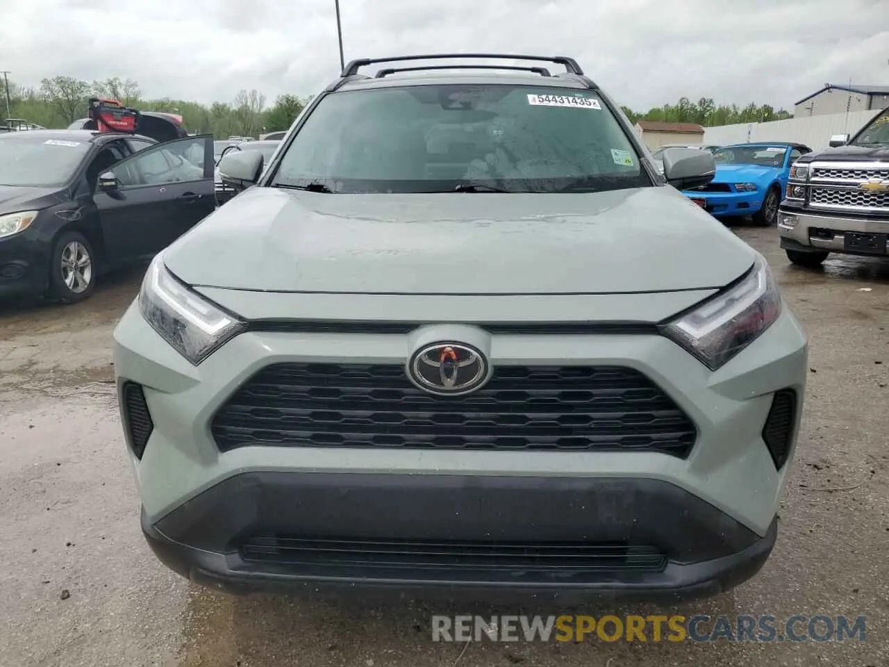 5 Photograph of a damaged car 2T3W1RFV2NW237364 TOYOTA RAV4 2022