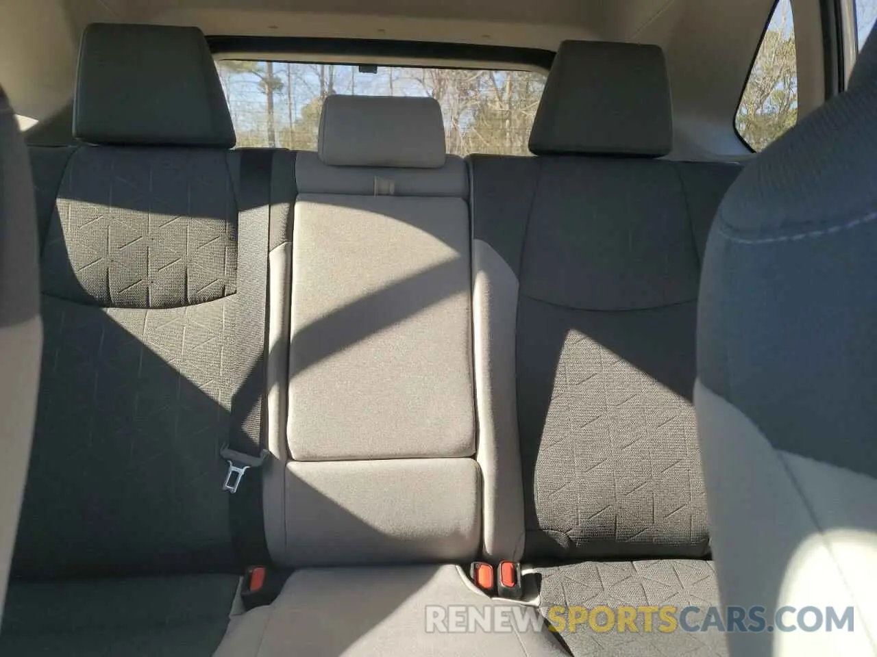 10 Фотография поврежденного автомобиля 2T3W1RFV3NC202656 TOYOTA RAV4 2022