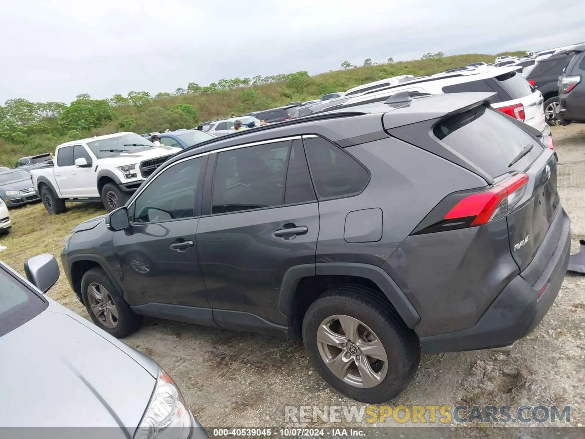 14 Фотография поврежденного автомобиля 2T3W1RFV4NC187276 TOYOTA RAV4 2022