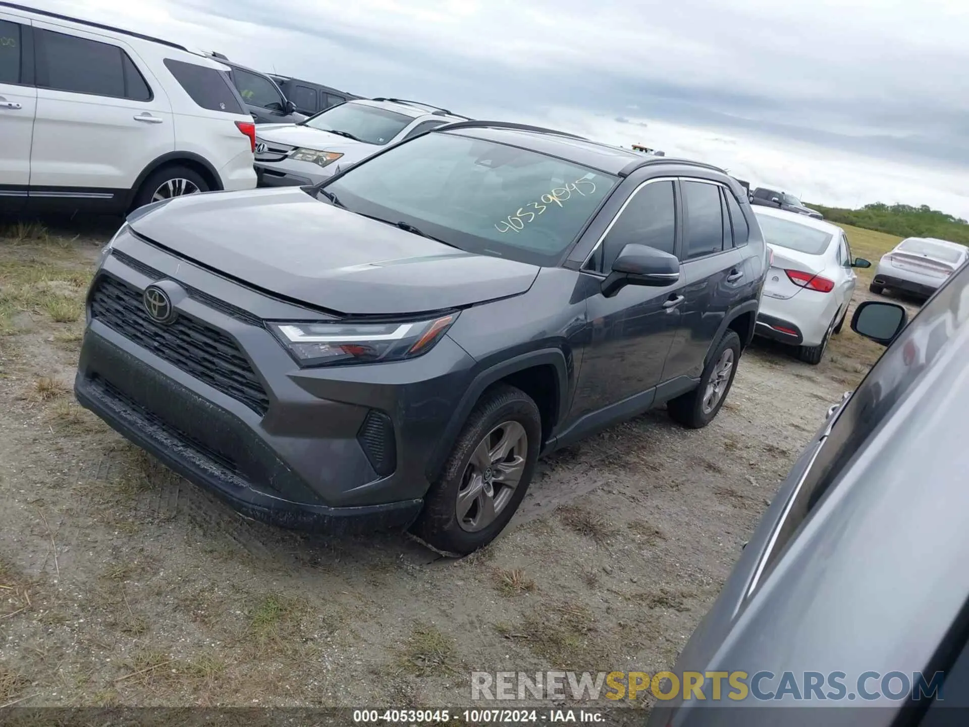 2 Фотография поврежденного автомобиля 2T3W1RFV4NC187276 TOYOTA RAV4 2022