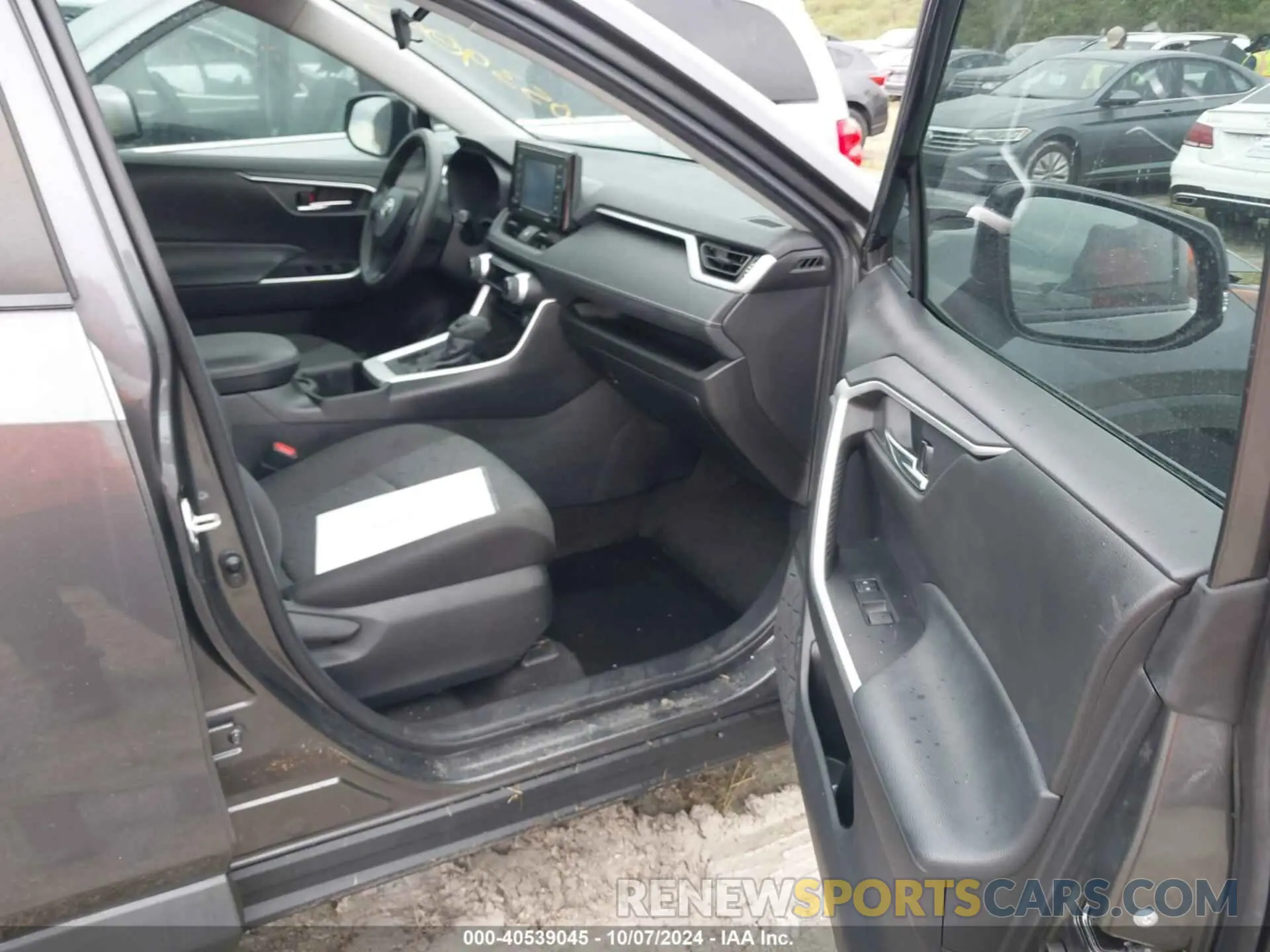 5 Фотография поврежденного автомобиля 2T3W1RFV4NC187276 TOYOTA RAV4 2022
