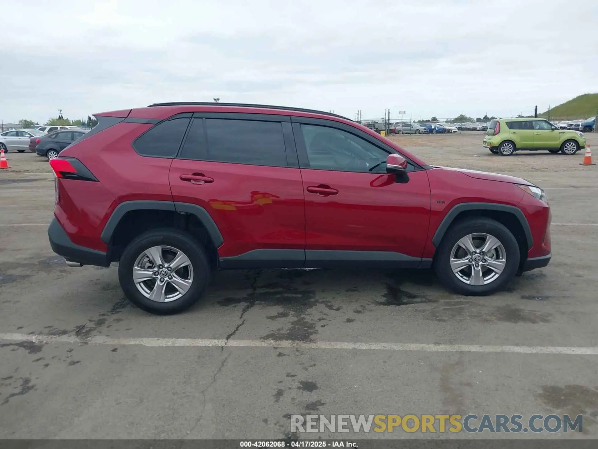12 Фотография поврежденного автомобиля 2T3W1RFV4NW213129 TOYOTA RAV4 2022