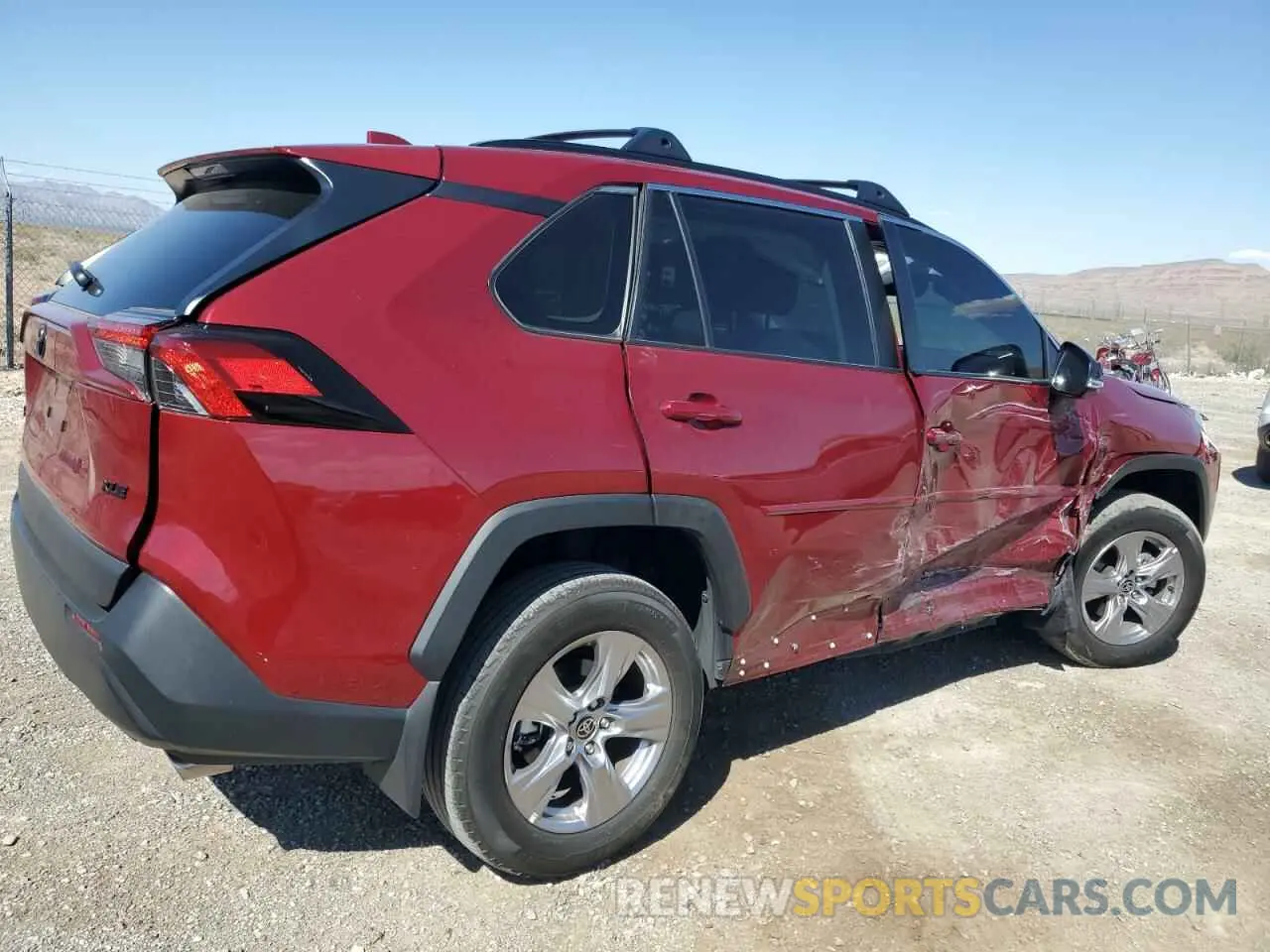 3 Фотография поврежденного автомобиля 2T3W1RFV4NW215575 TOYOTA RAV4 2022