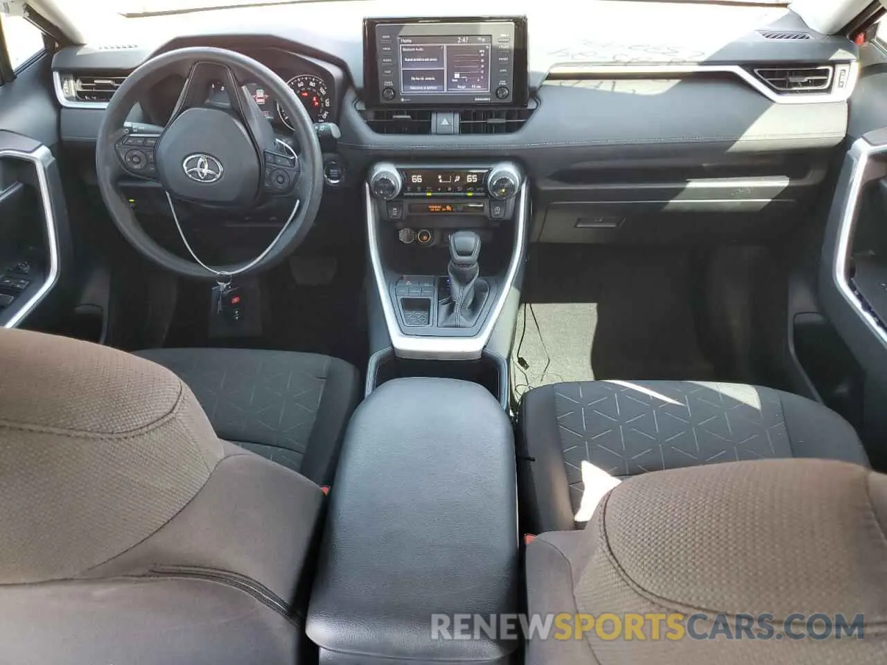 8 Фотография поврежденного автомобиля 2T3W1RFV4NW215575 TOYOTA RAV4 2022