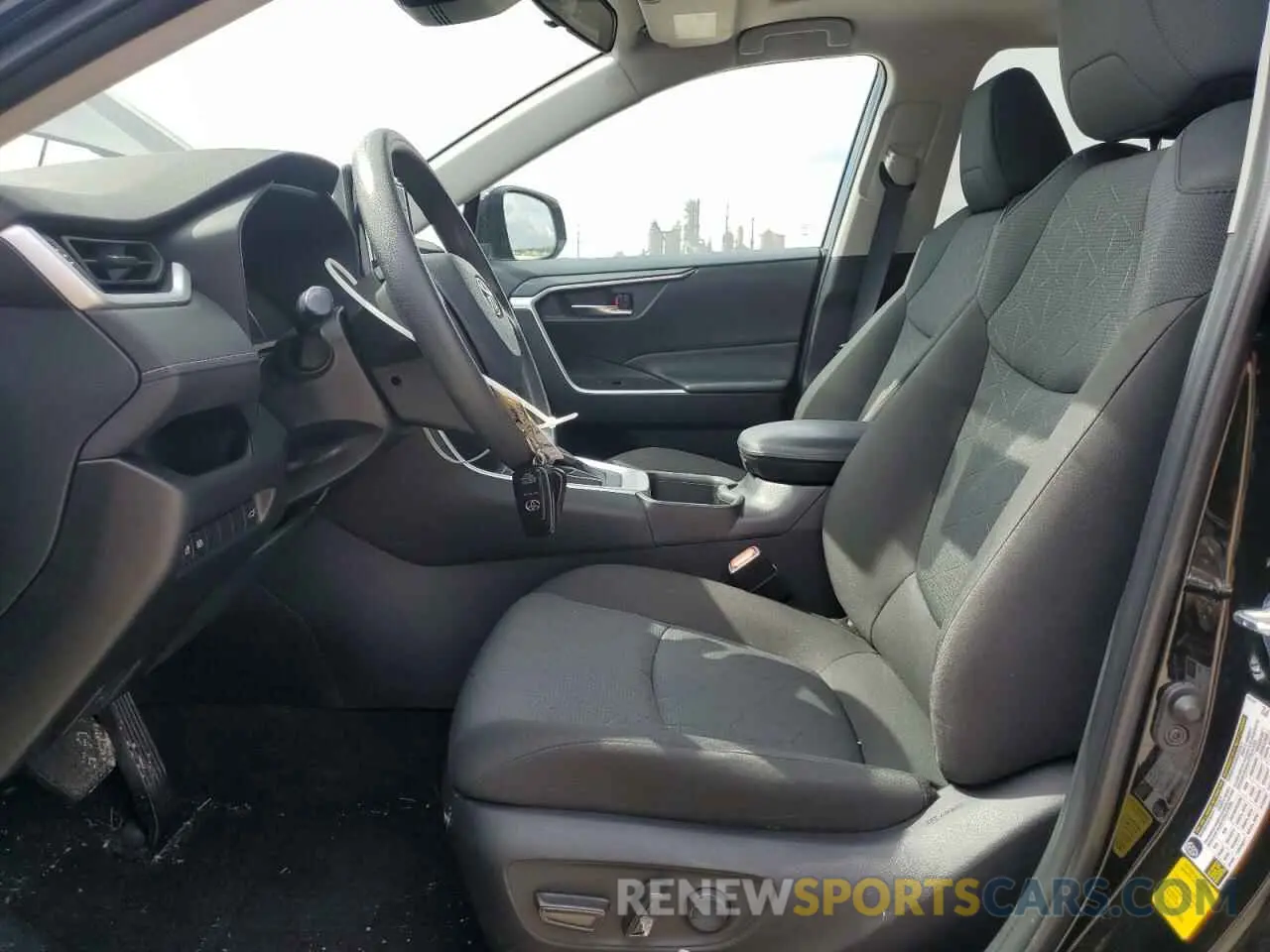 7 Фотография поврежденного автомобиля 2T3W1RFV4NW215625 TOYOTA RAV4 2022