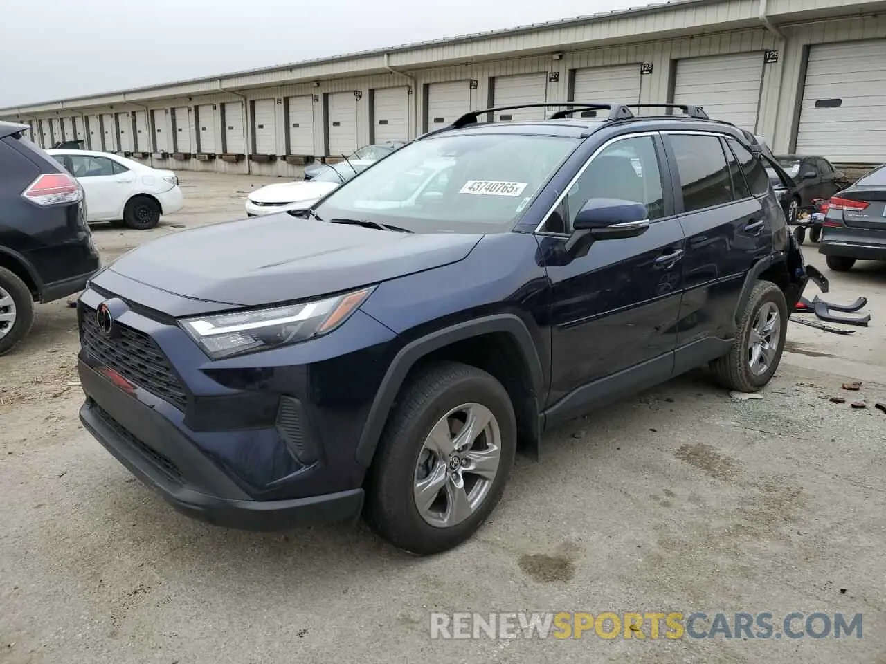1 Photograph of a damaged car 2T3W1RFV4NW222266 TOYOTA RAV4 2022
