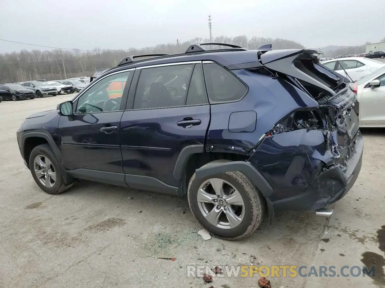2 Photograph of a damaged car 2T3W1RFV4NW222266 TOYOTA RAV4 2022