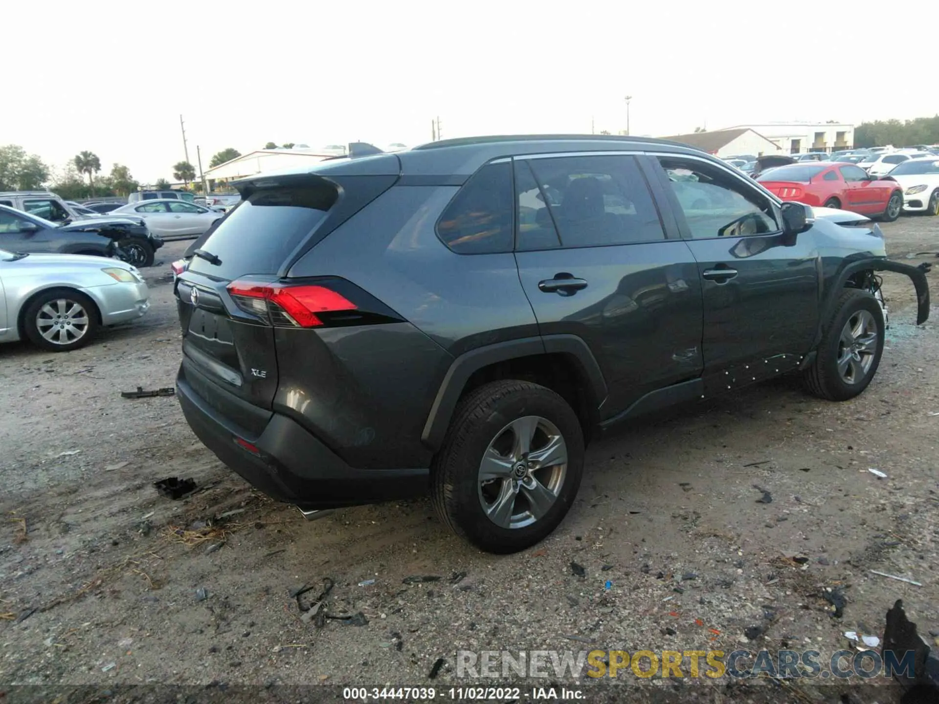 4 Фотография поврежденного автомобиля 2T3W1RFV5NC177131 TOYOTA RAV4 2022