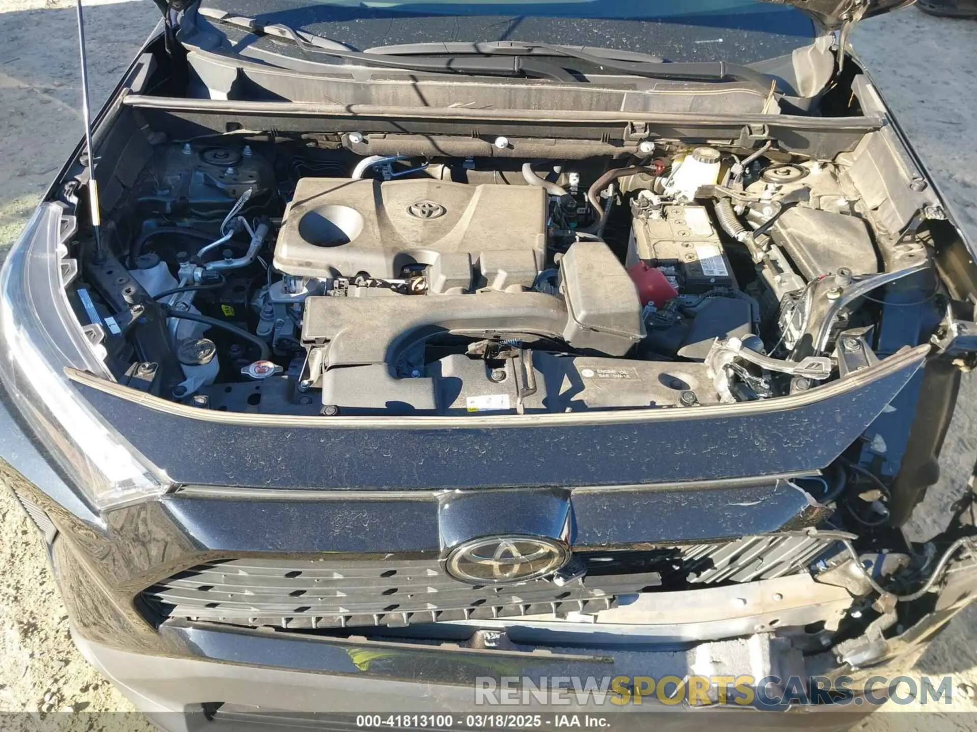 10 Photograph of a damaged car 2T3W1RFV5NC187299 TOYOTA RAV4 2022