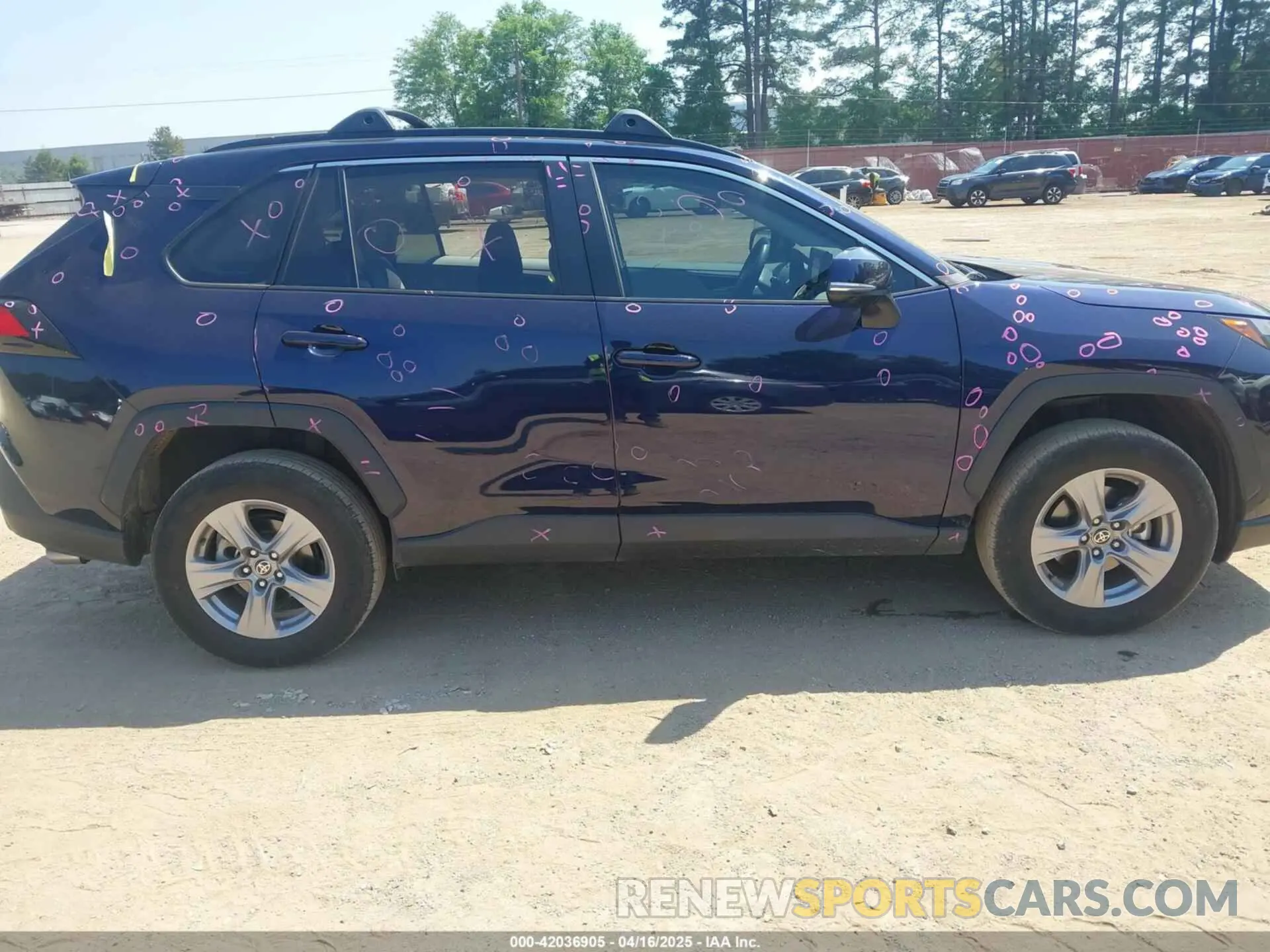 13 Фотография поврежденного автомобиля 2T3W1RFV5NW218663 TOYOTA RAV4 2022