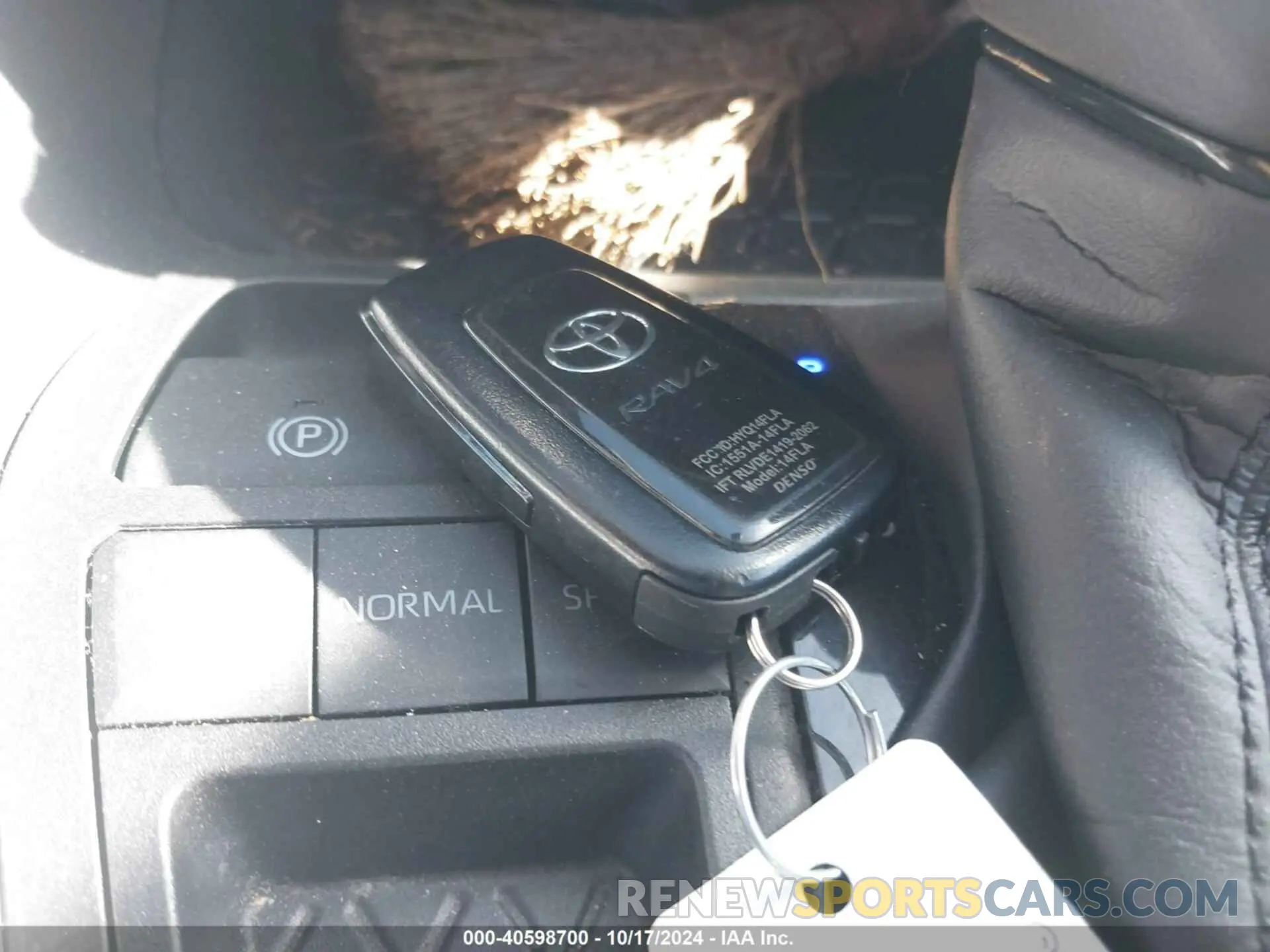 11 Фотография поврежденного автомобиля 2T3W1RFV6NW188170 TOYOTA RAV4 2022
