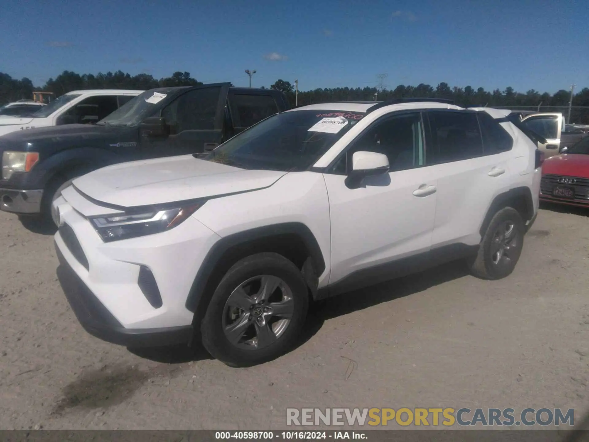 2 Фотография поврежденного автомобиля 2T3W1RFV6NW188170 TOYOTA RAV4 2022