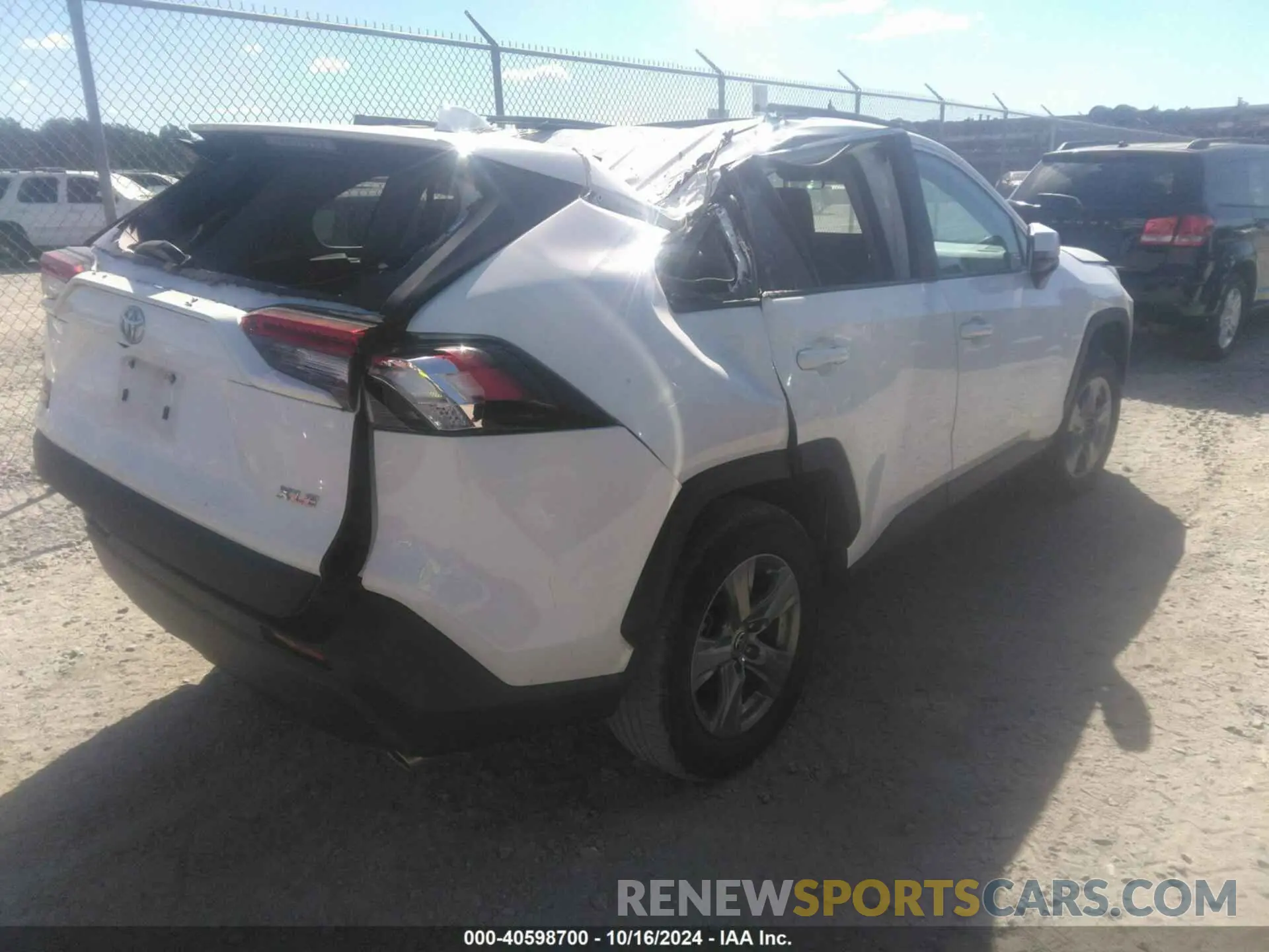 4 Фотография поврежденного автомобиля 2T3W1RFV6NW188170 TOYOTA RAV4 2022