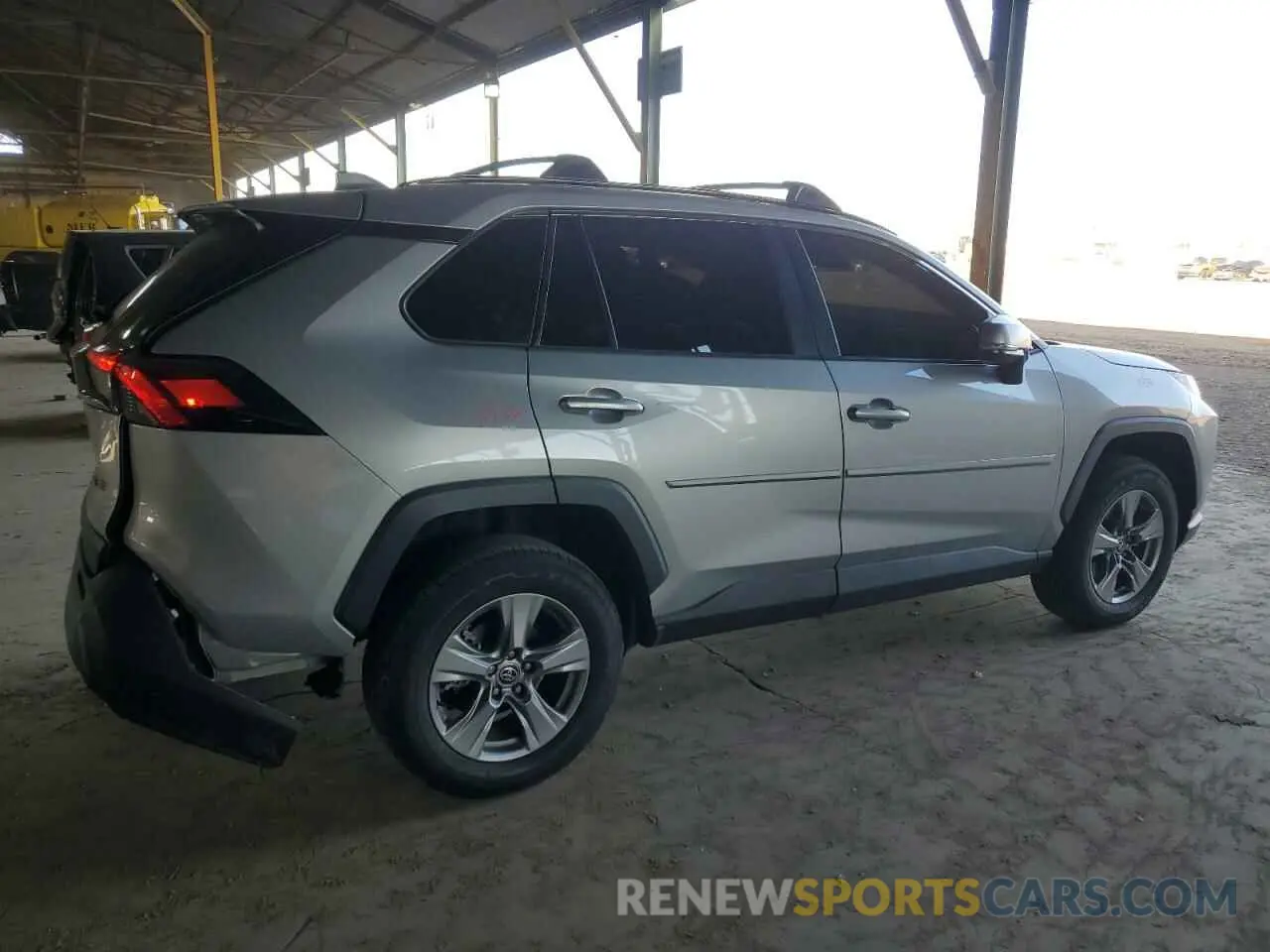 3 Фотография поврежденного автомобиля 2T3W1RFV7NW193488 TOYOTA RAV4 2022