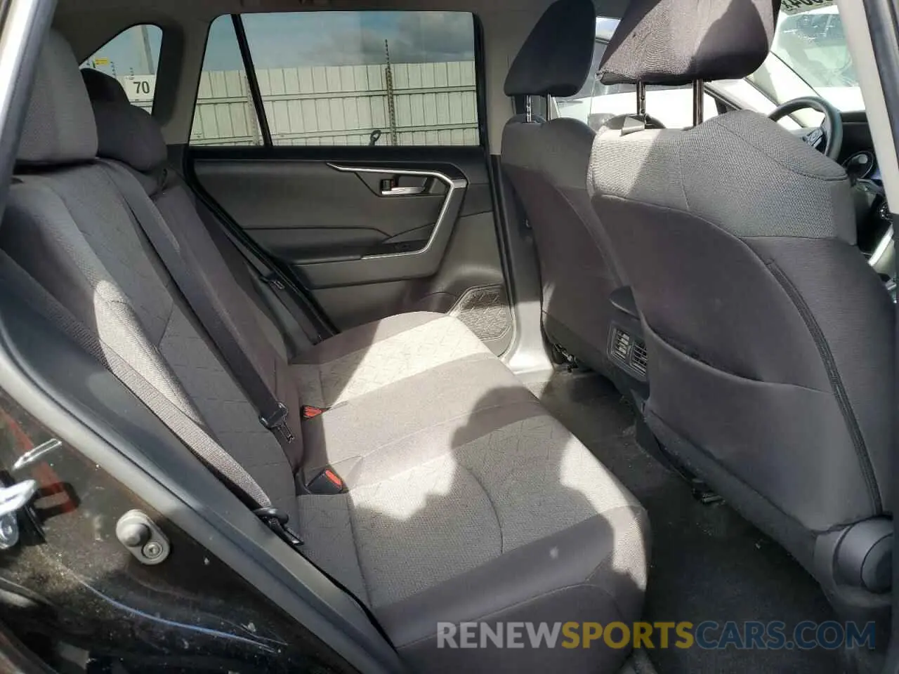 10 Фотография поврежденного автомобиля 2T3W1RFV7NW216266 TOYOTA RAV4 2022