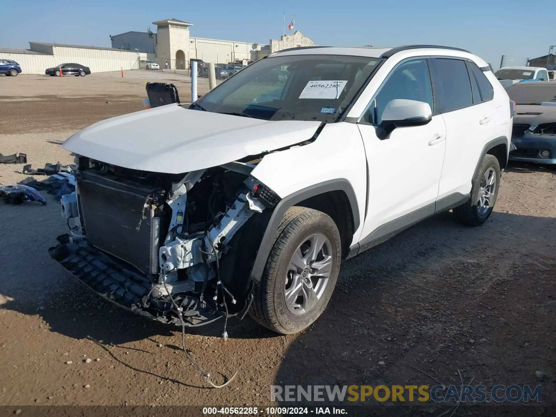 2 Photograph of a damaged car 2T3W1RFV8NC177561 TOYOTA RAV4 2022