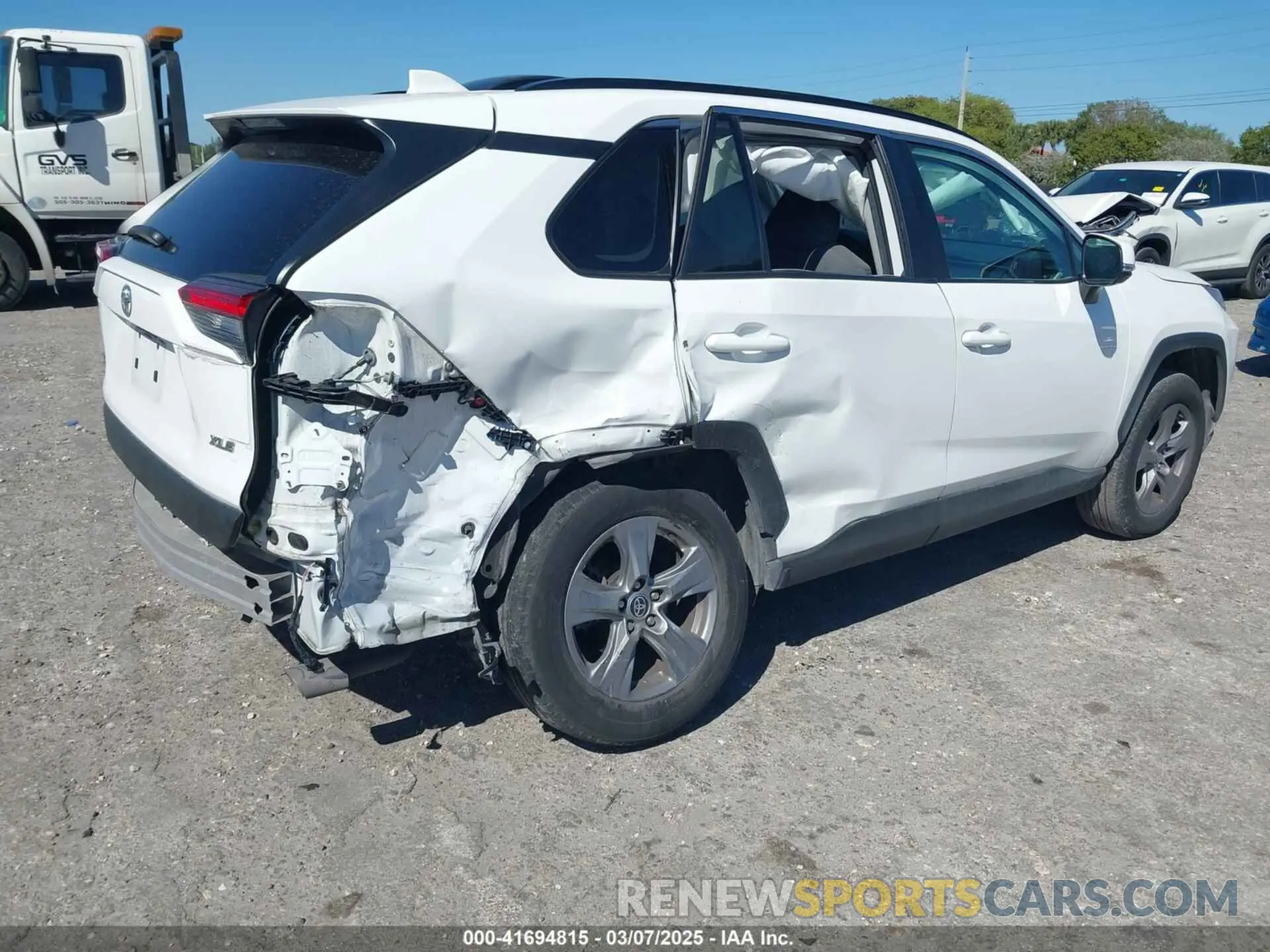 4 Фотография поврежденного автомобиля 2T3W1RFV8NW192785 TOYOTA RAV4 2022