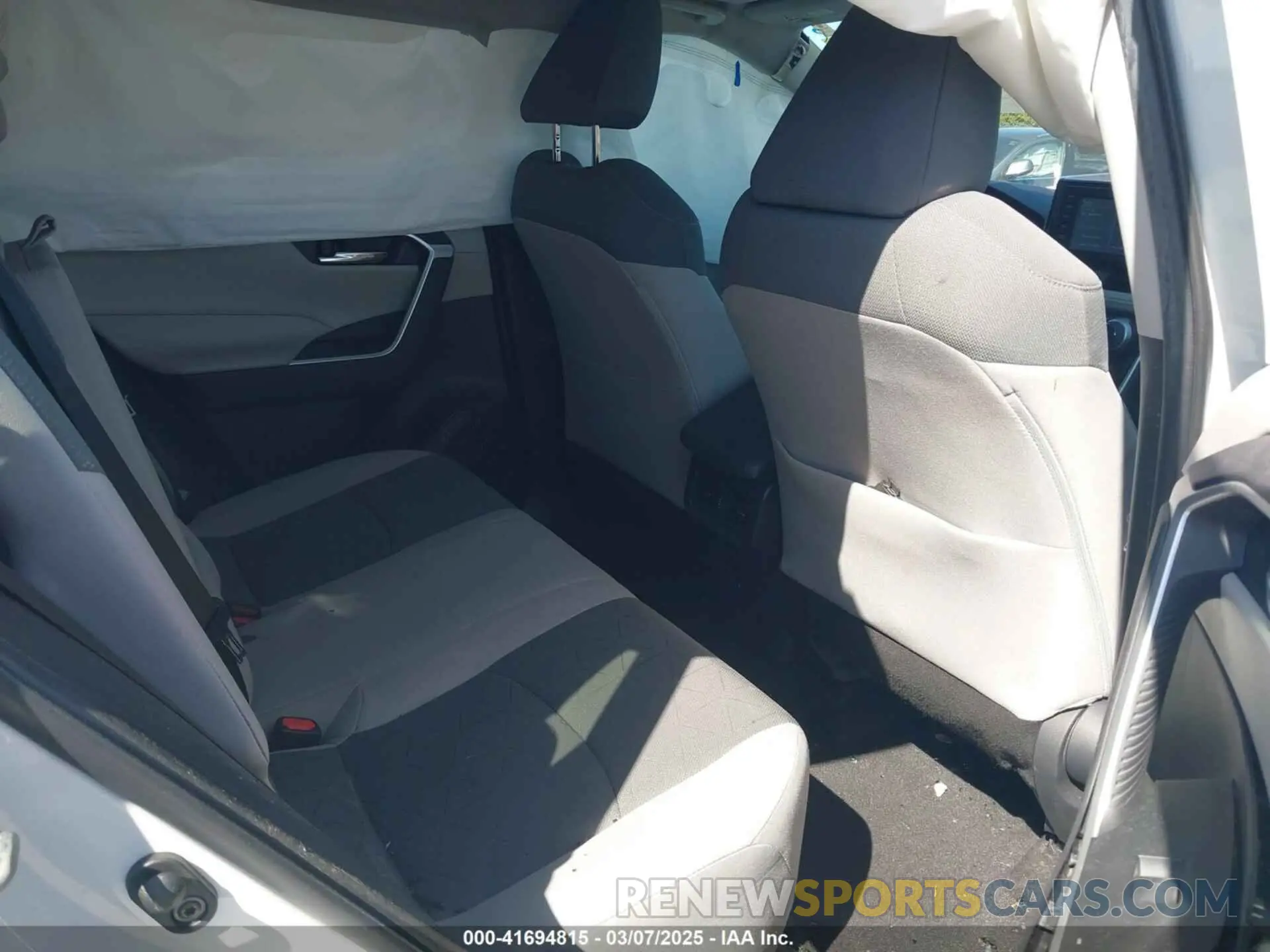 8 Фотография поврежденного автомобиля 2T3W1RFV8NW192785 TOYOTA RAV4 2022