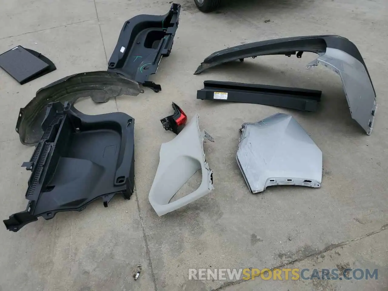 12 Фотография поврежденного автомобиля 2T3W1RFV8NW207107 TOYOTA RAV4 2022